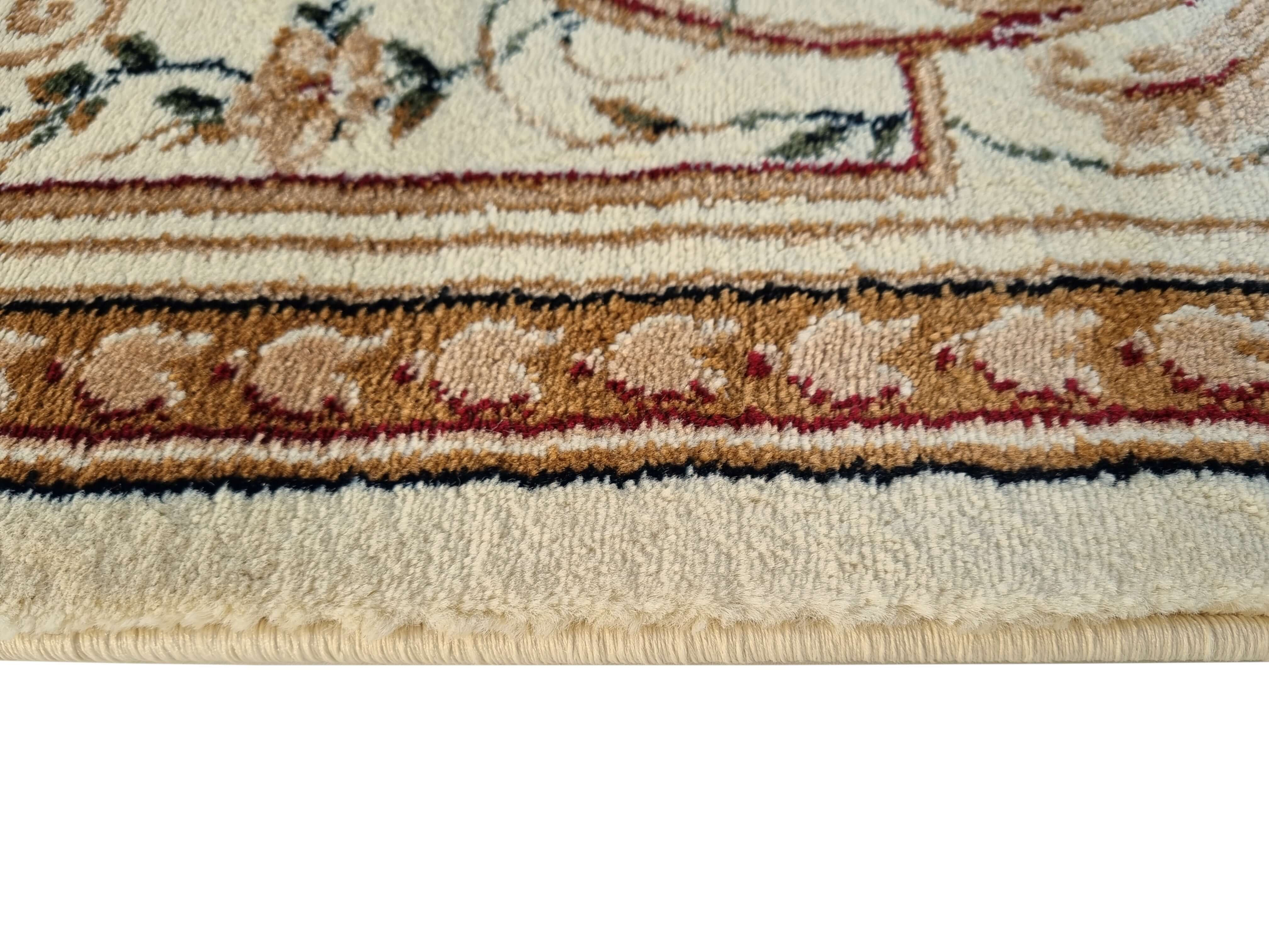 Koberec Orient 003 krémový