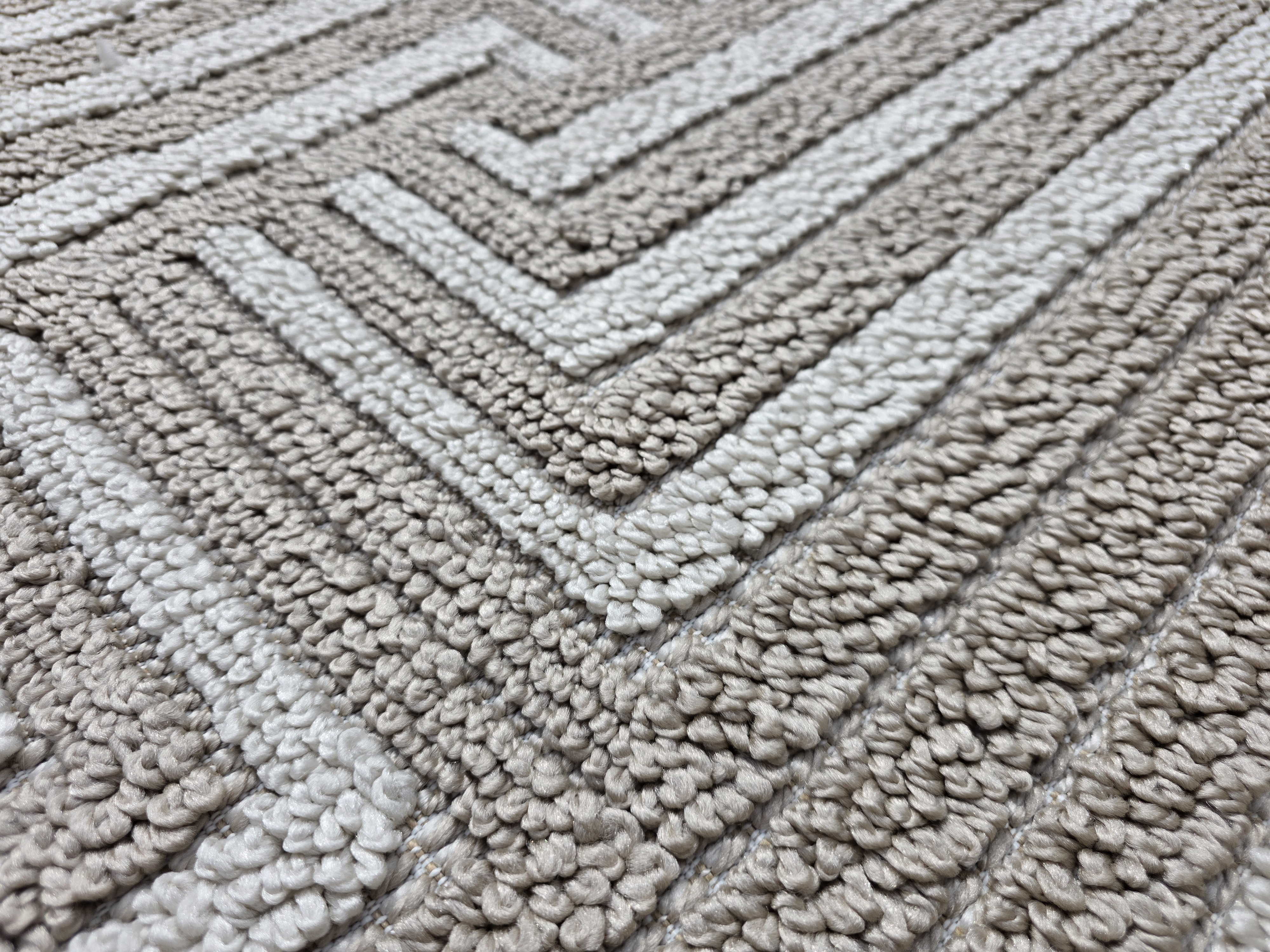 Koberec MILANO 011 béžový