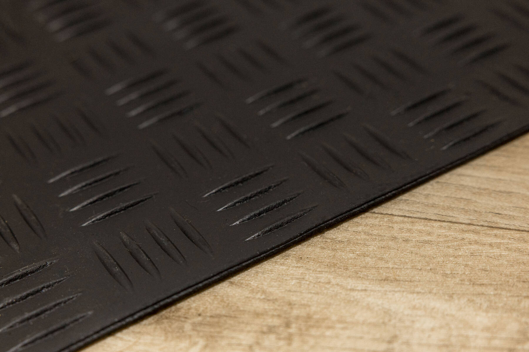 Protiskluzový vnější nášlap na schody