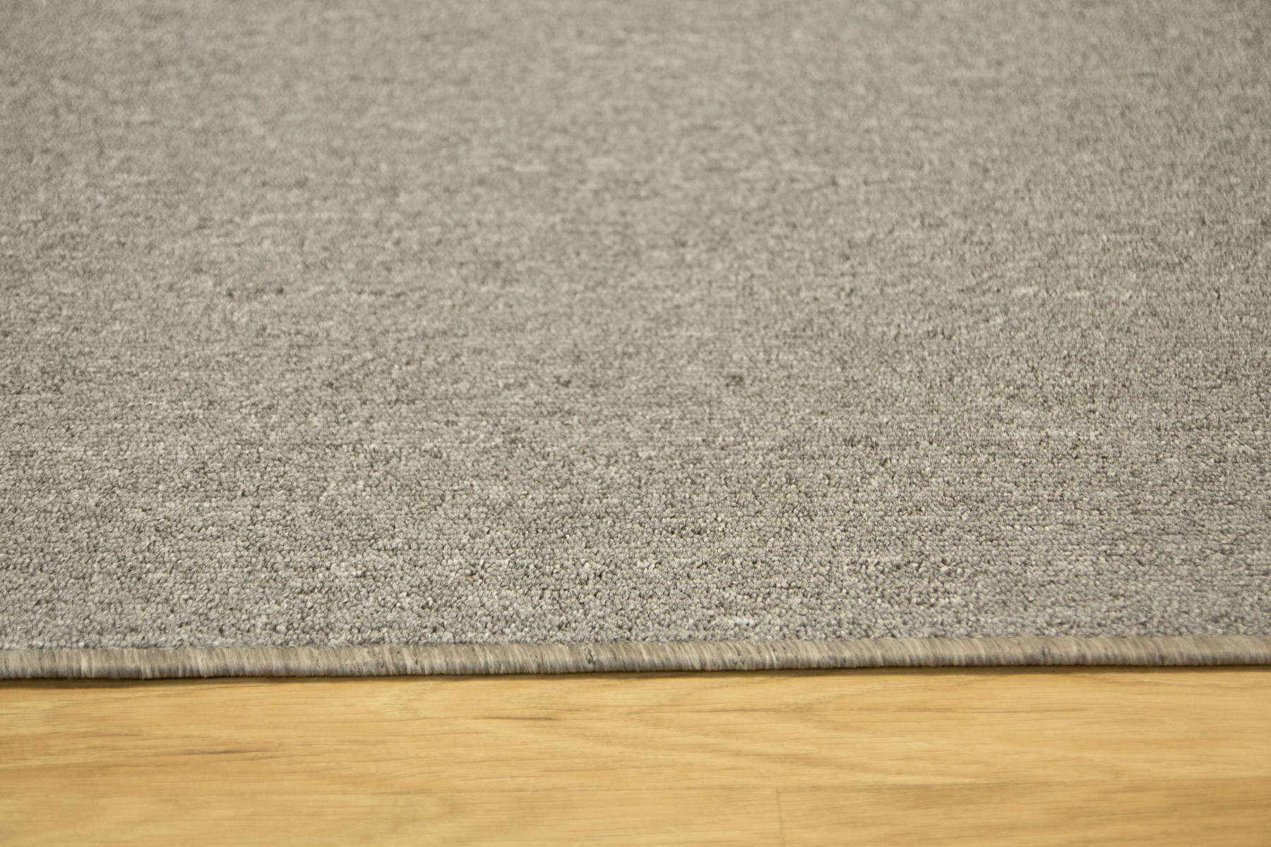 Koberec Astra 475 šedý