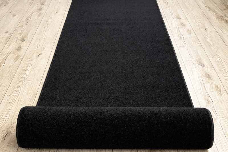 Běhoun KARMEL jednobarevný - černý