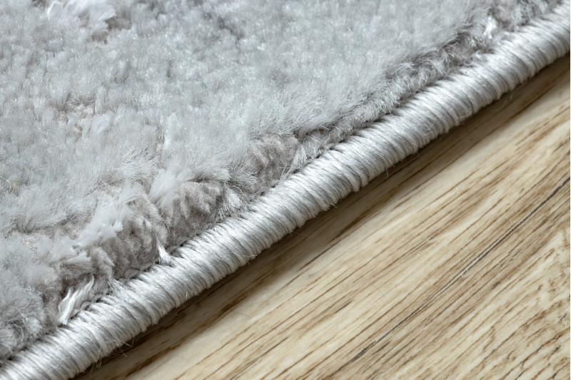 Behúň MEFE 8722 sivý/ biely