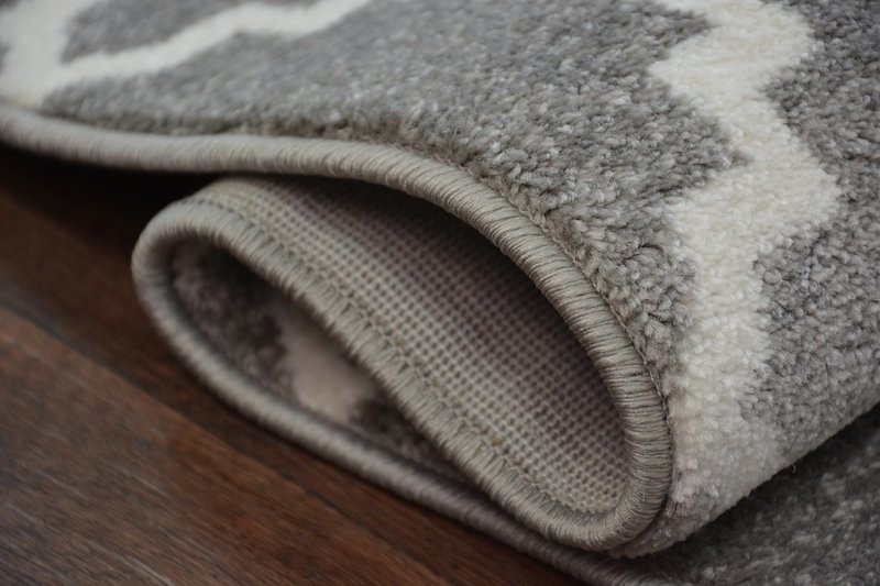 Běhoun SKETCH F343 šedo / bílý trellis