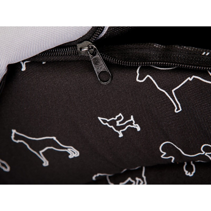 Bouda pro psa R2 s pejsky, černá