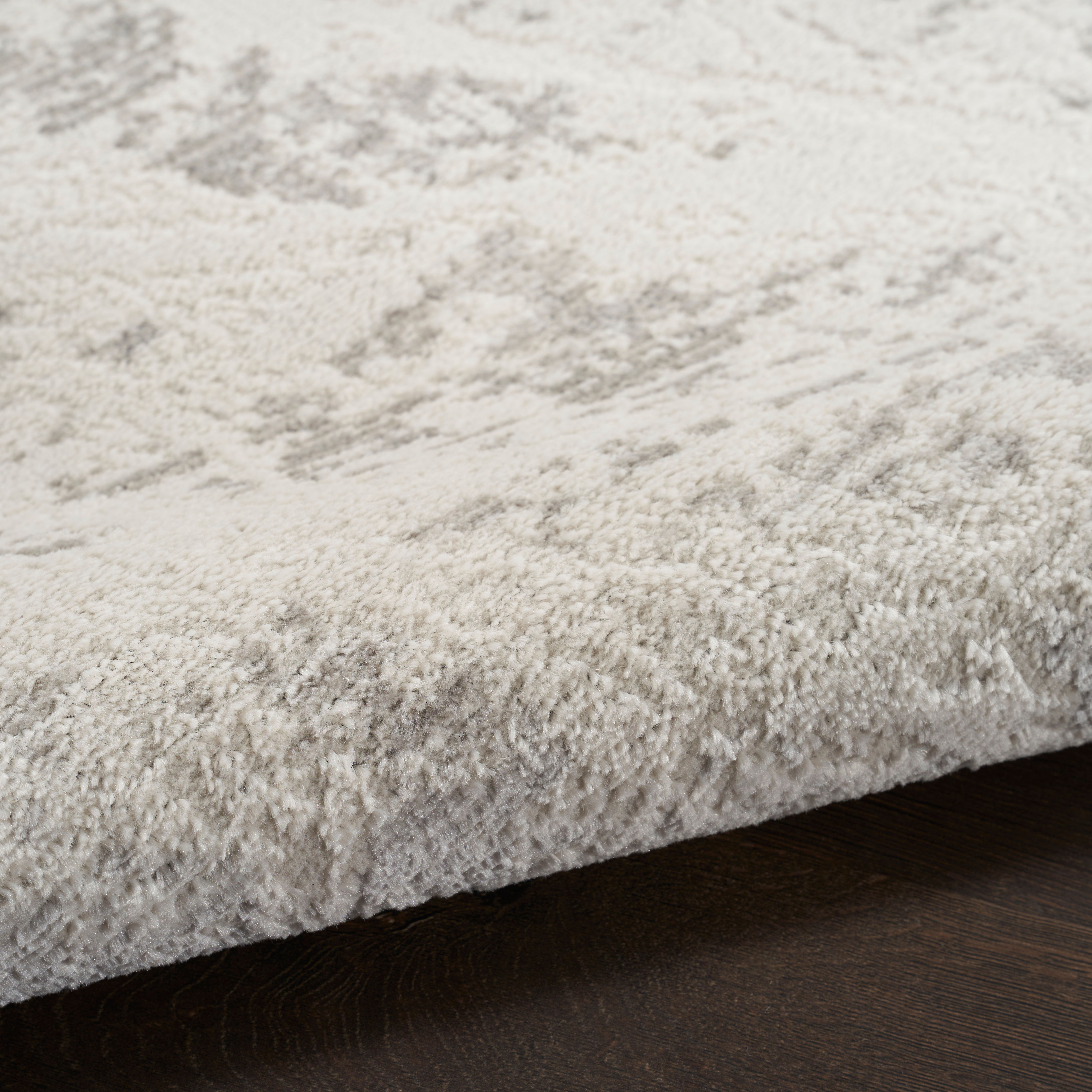 Koberec CALVIN KLEIN CK029 CAPTIVATING CVT04 krémový / šedý