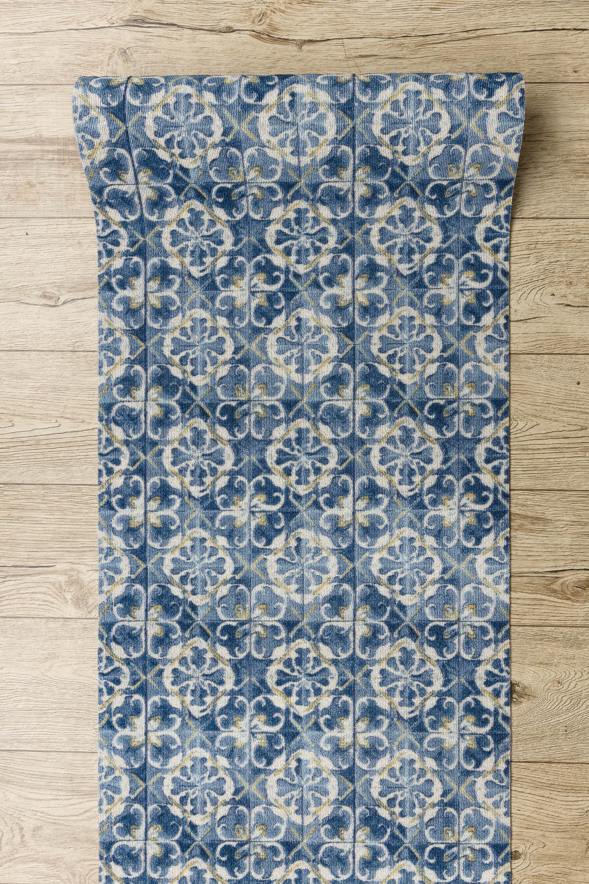 Protiskluzový běhoun DIGITAL lisabonský obklad, modrý / zlatý