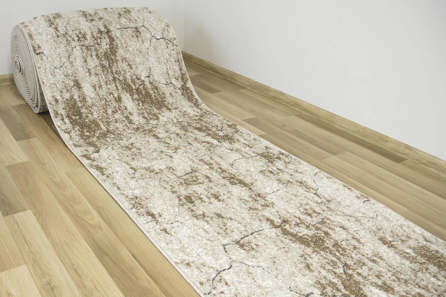 Běhoun Zer Lux 5762B lesklý béžový/pískový