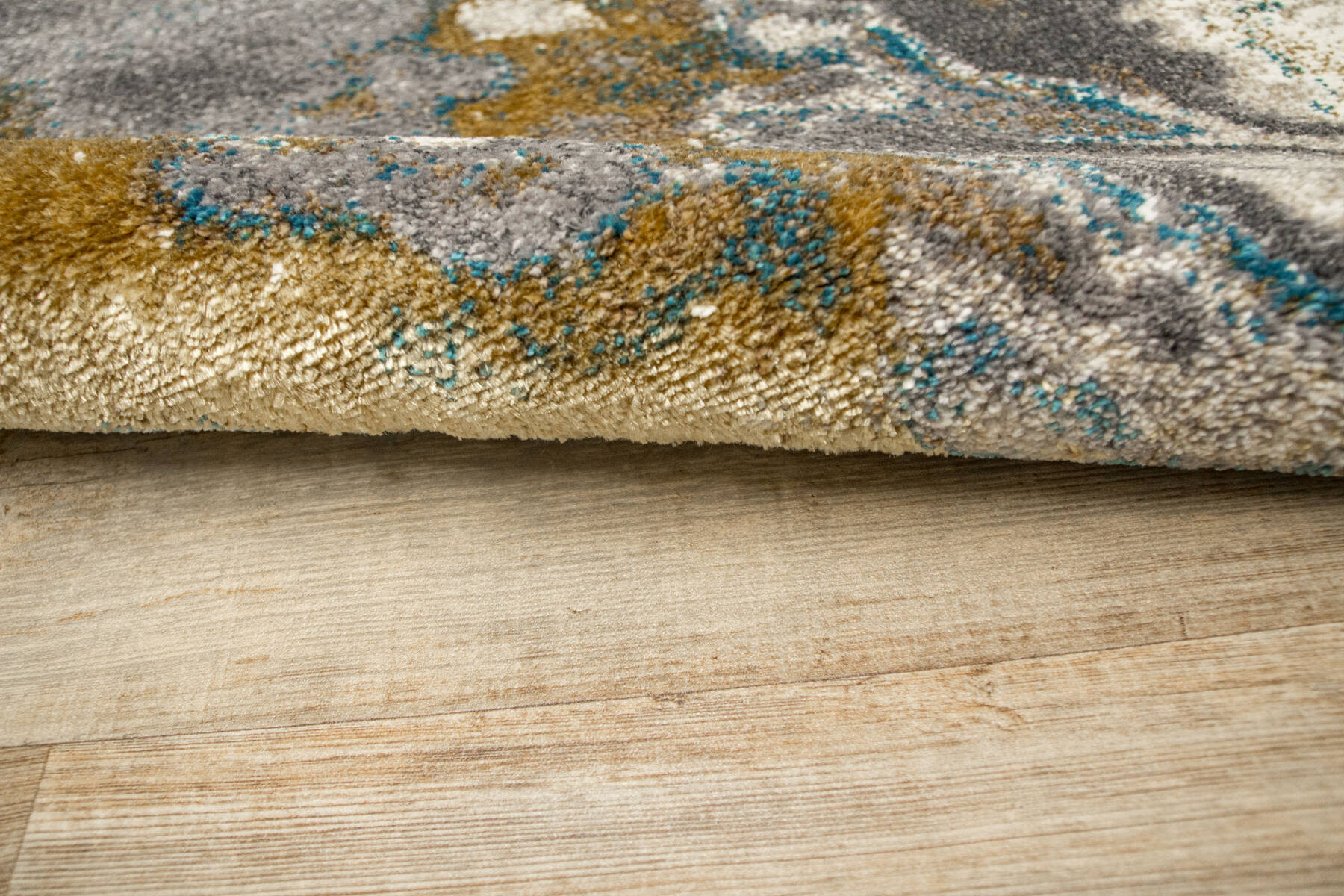 Koberec 6761A Zer Lux šedý / tyrkysový / zlatý