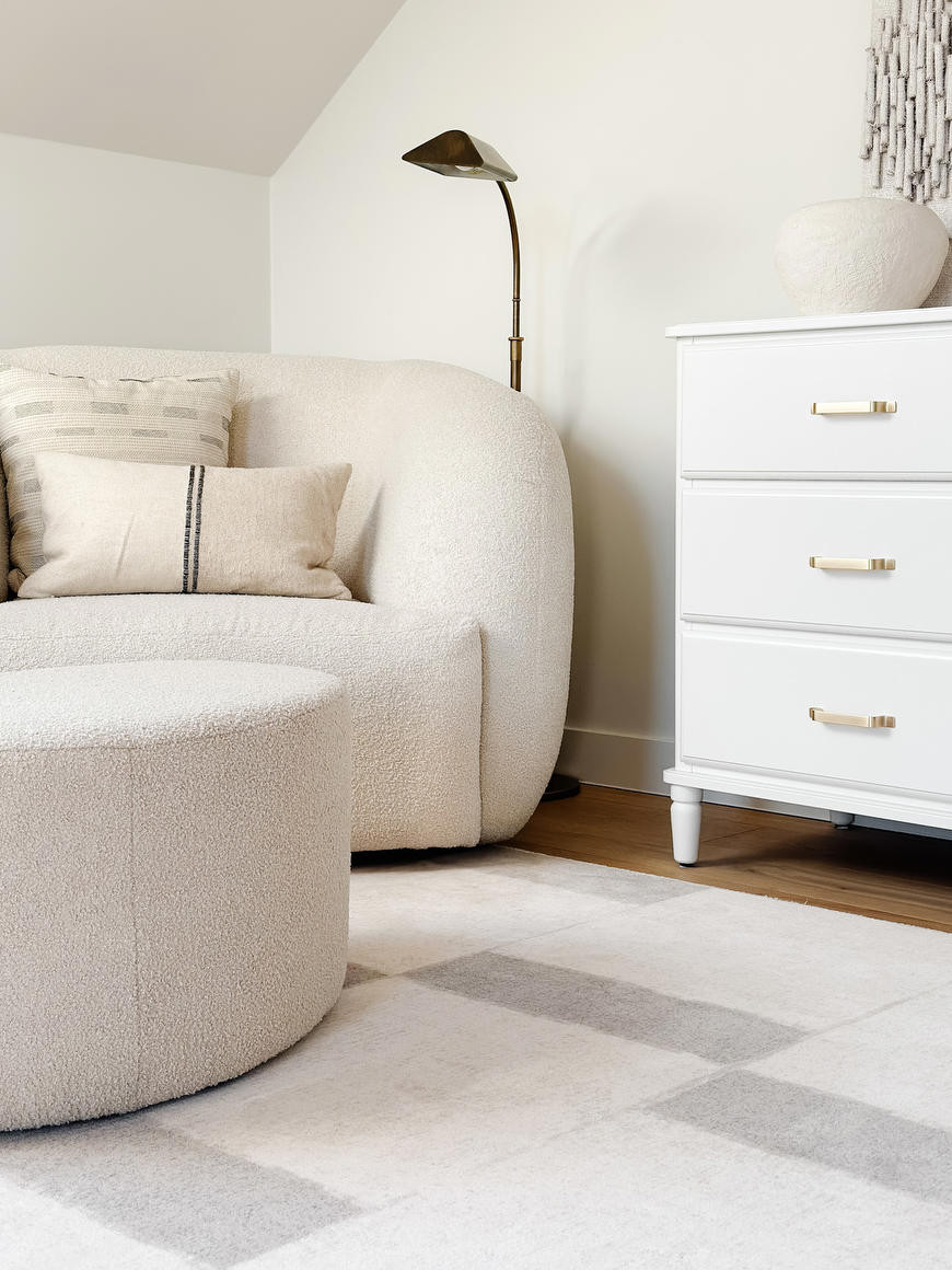 Koberec Agnella Agnus Pavement bílý