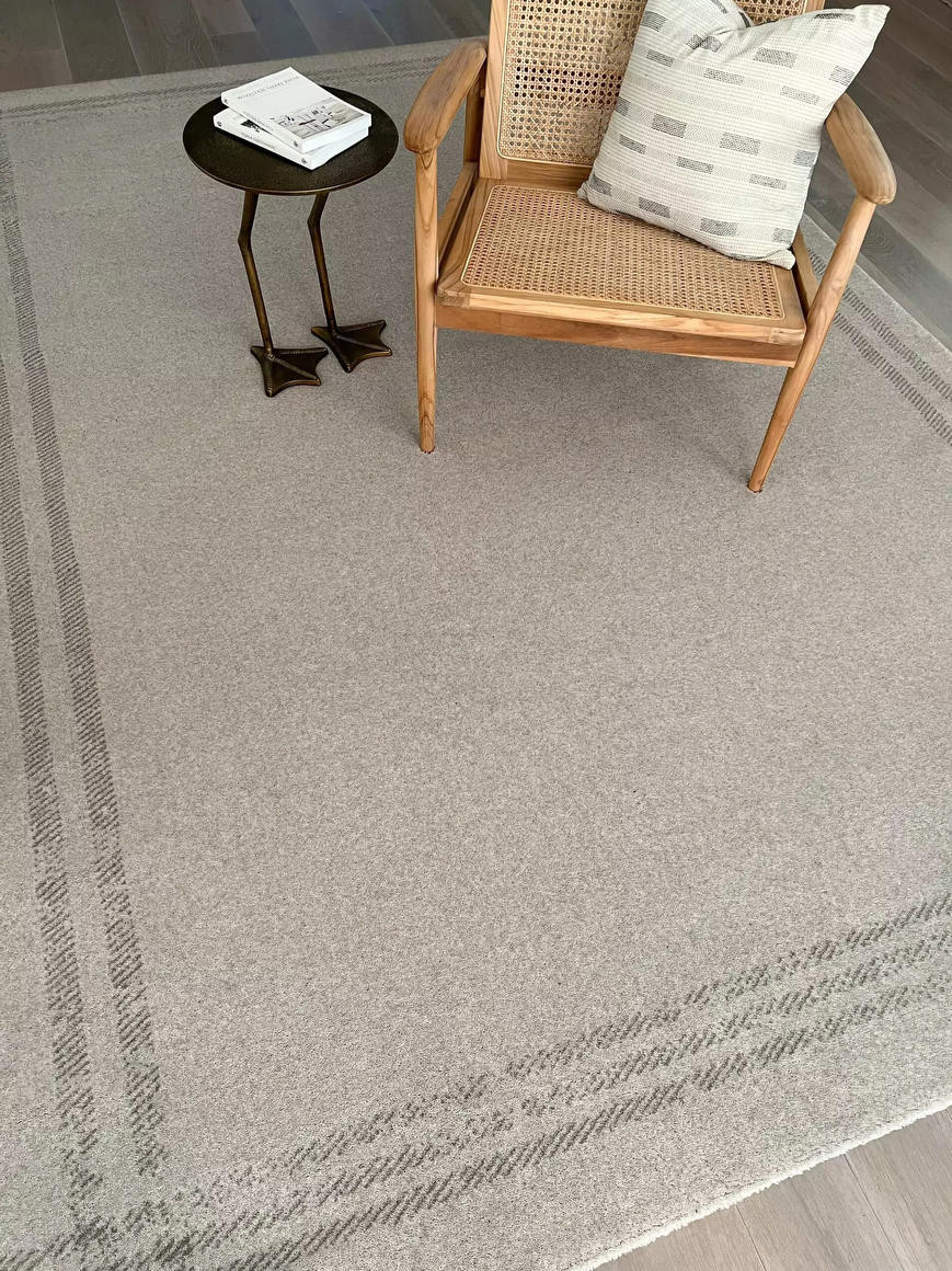 Koberec Agnella Calisia M Grid Rim pískový