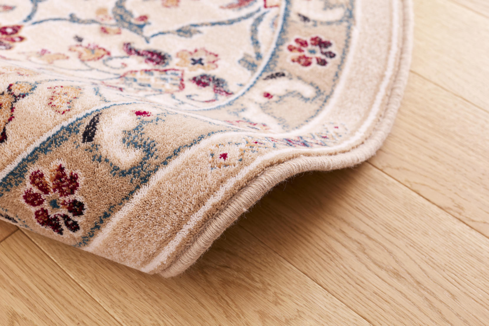 Koberec Agnella Isfahan Amara světle béžový kruh