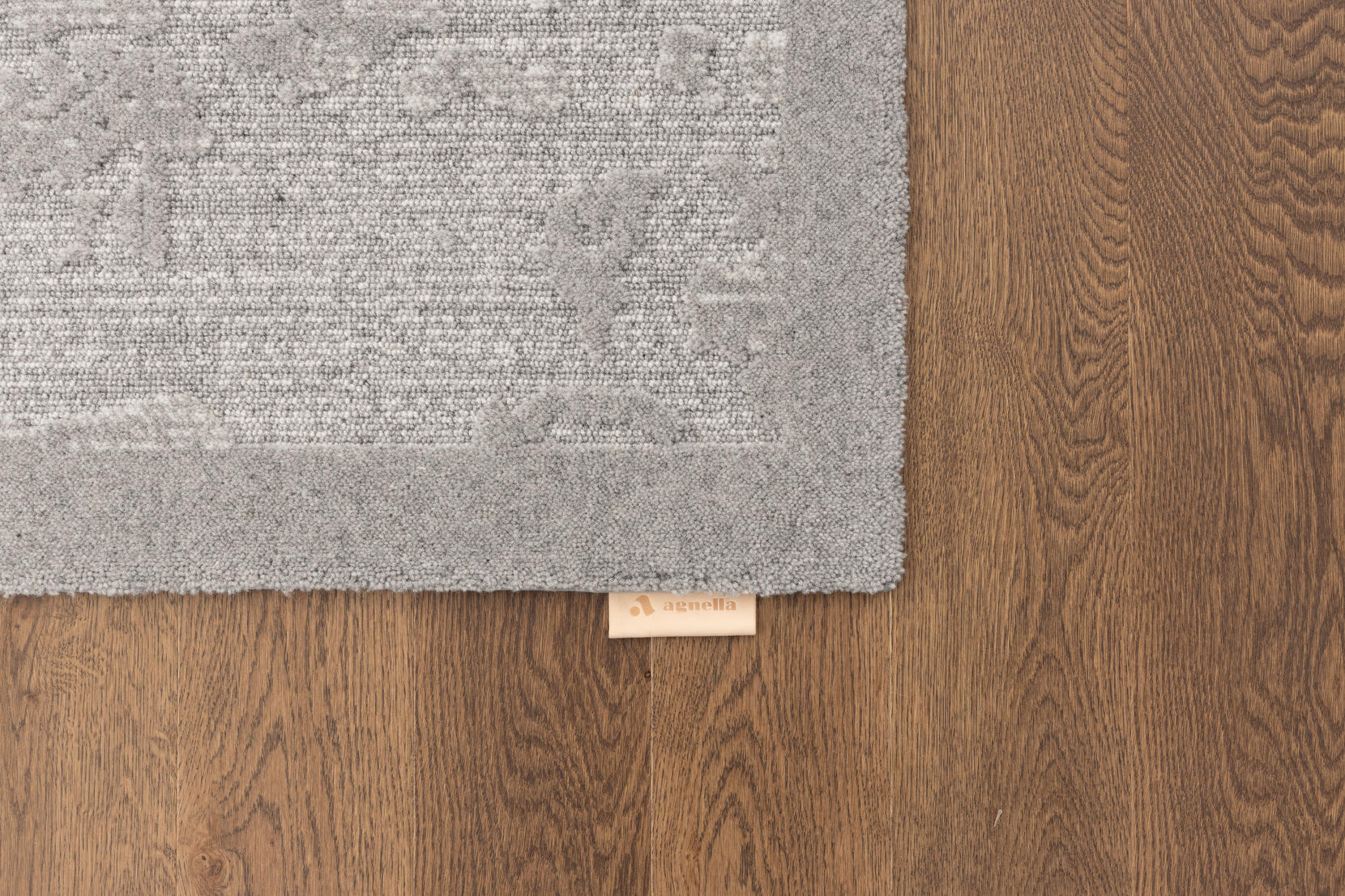 Koberec Agnella Noble Azan šedý