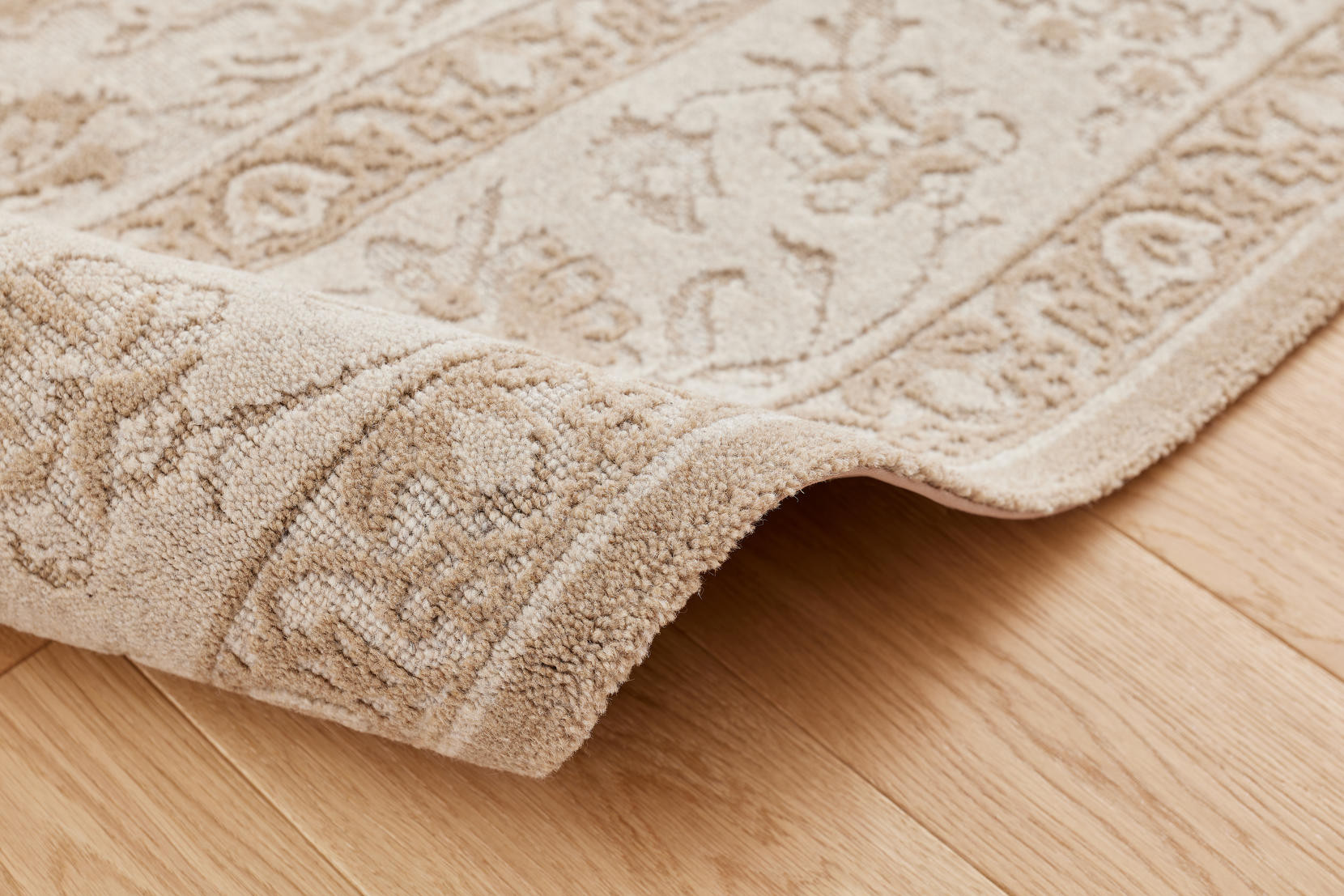 Koberec Agnella Noble Kirla světle béžový