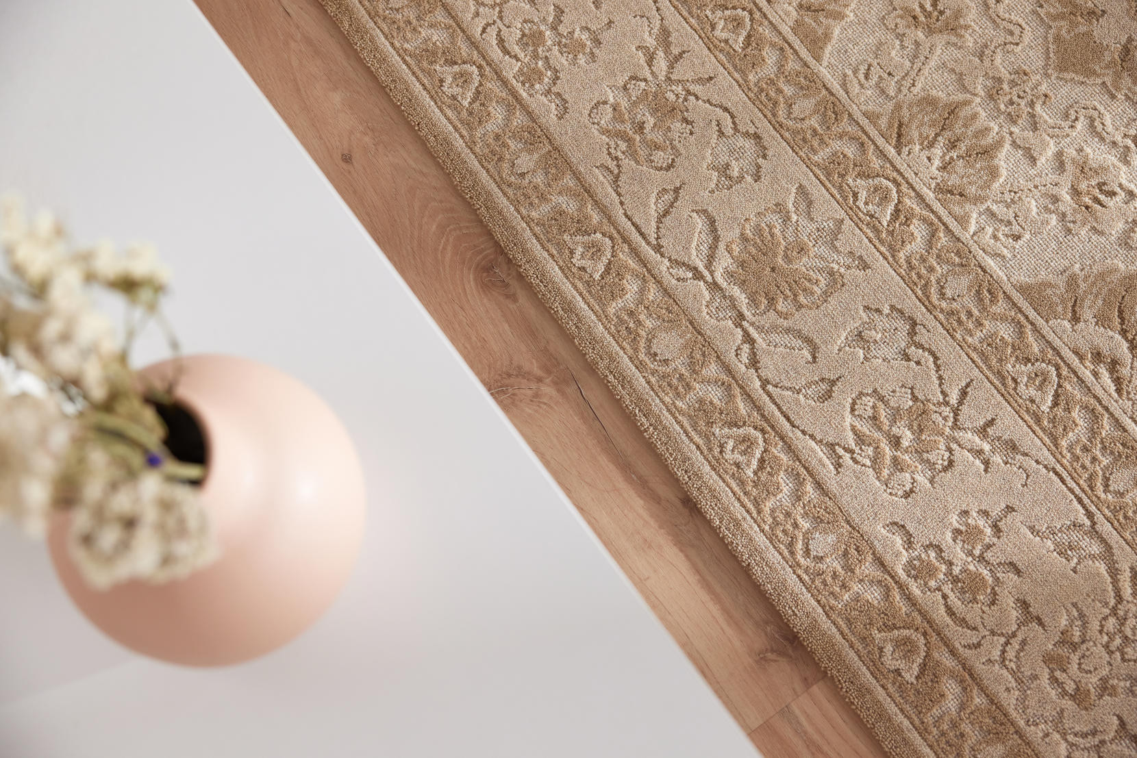 Koberec Agnella Noble Kirla světle béžový