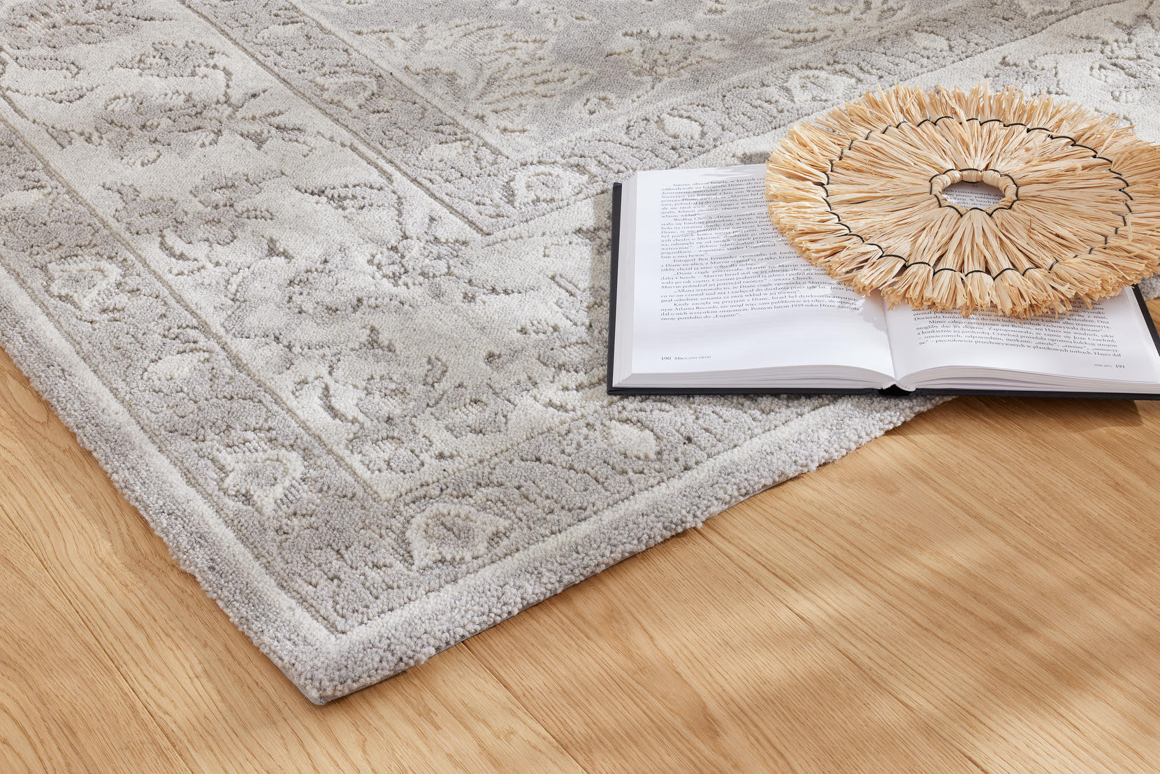 Koberec Agnella Noble Kirla šedý