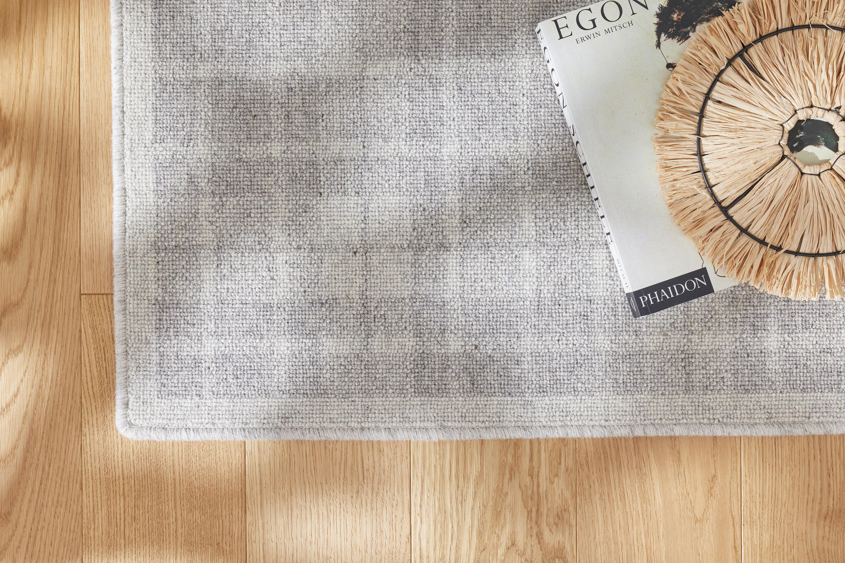 Koberec Agnella Noble Pano světle šedý