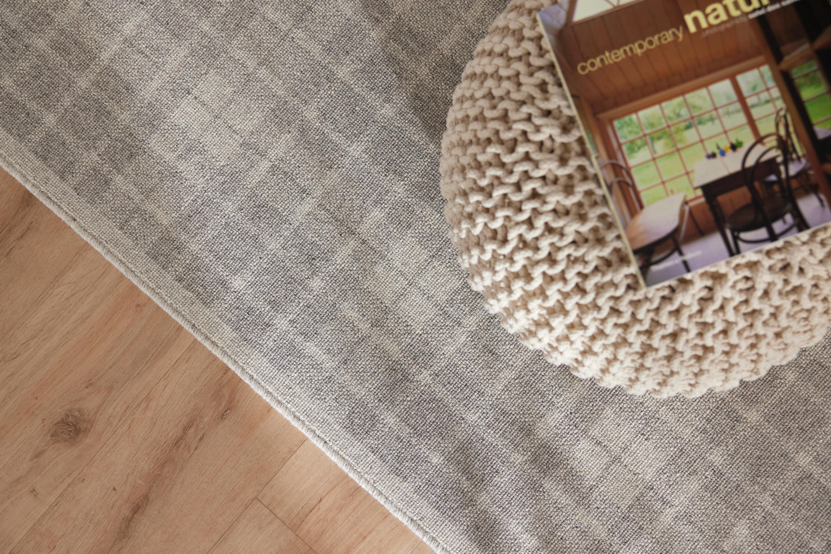 Koberec Agnella Noble Pano světle šedý