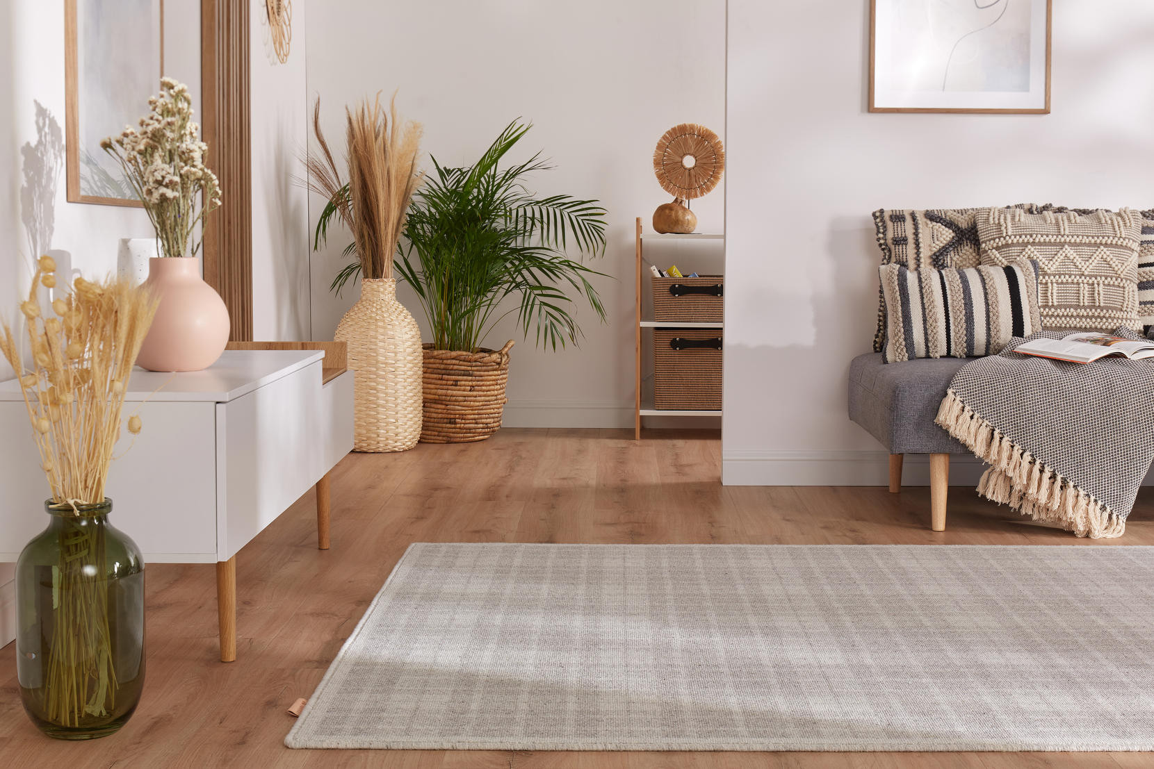 Koberec Agnella Noble Pano světle šedý