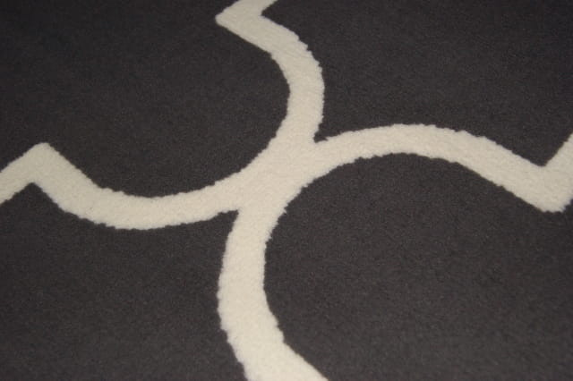 Koberec Amazon Koniczyna šedý