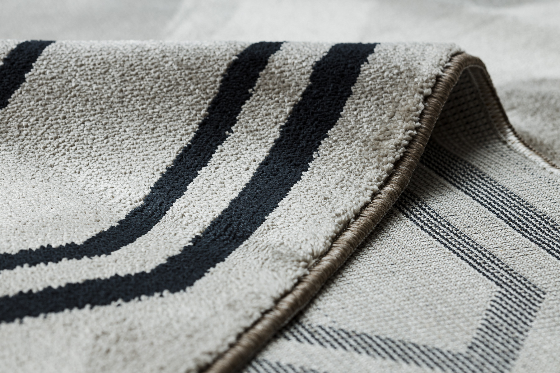 Koberec AMOUR 53071A rám, béžový