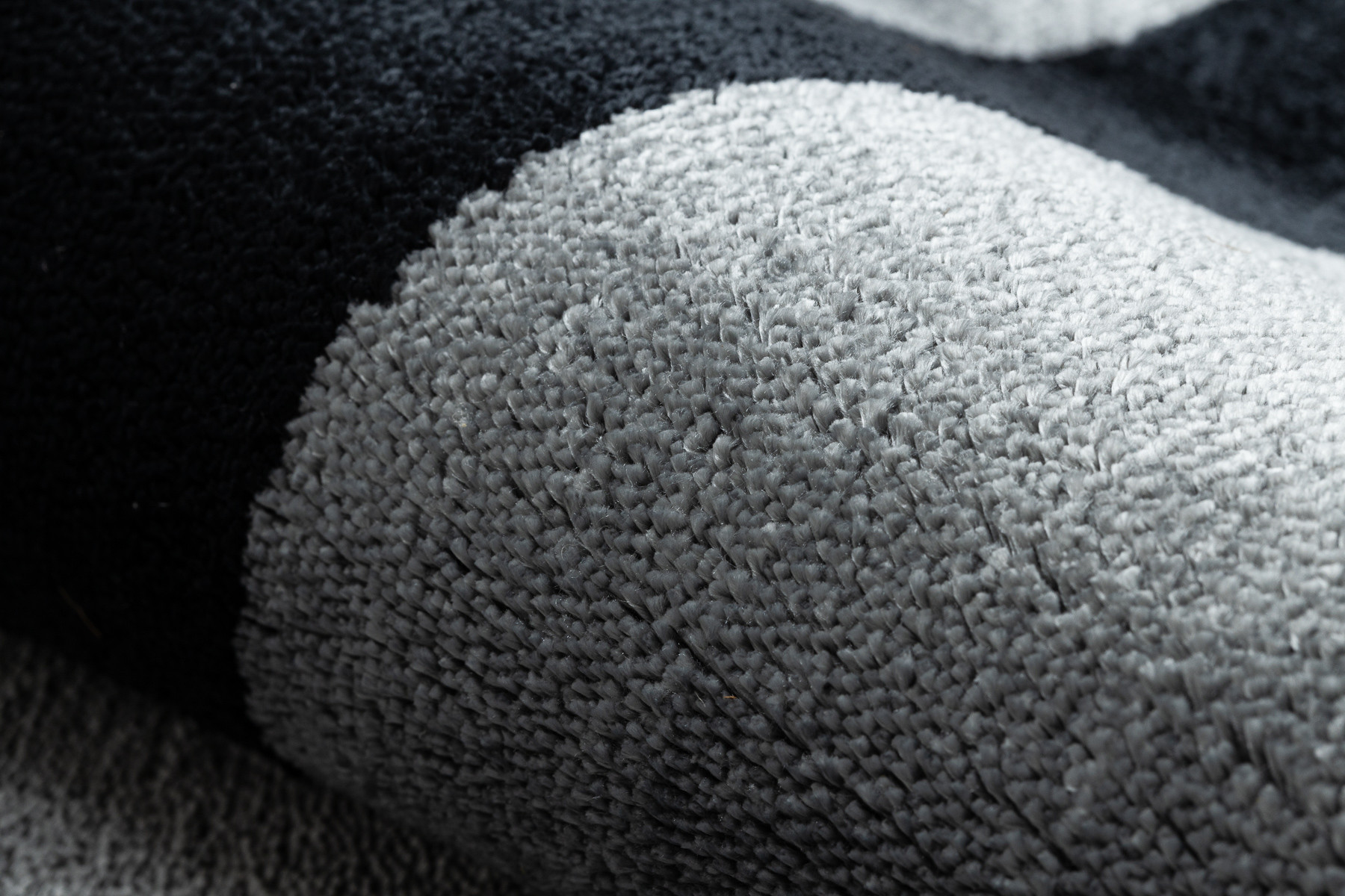 Koberec AMOUR 53113D rám, šedý