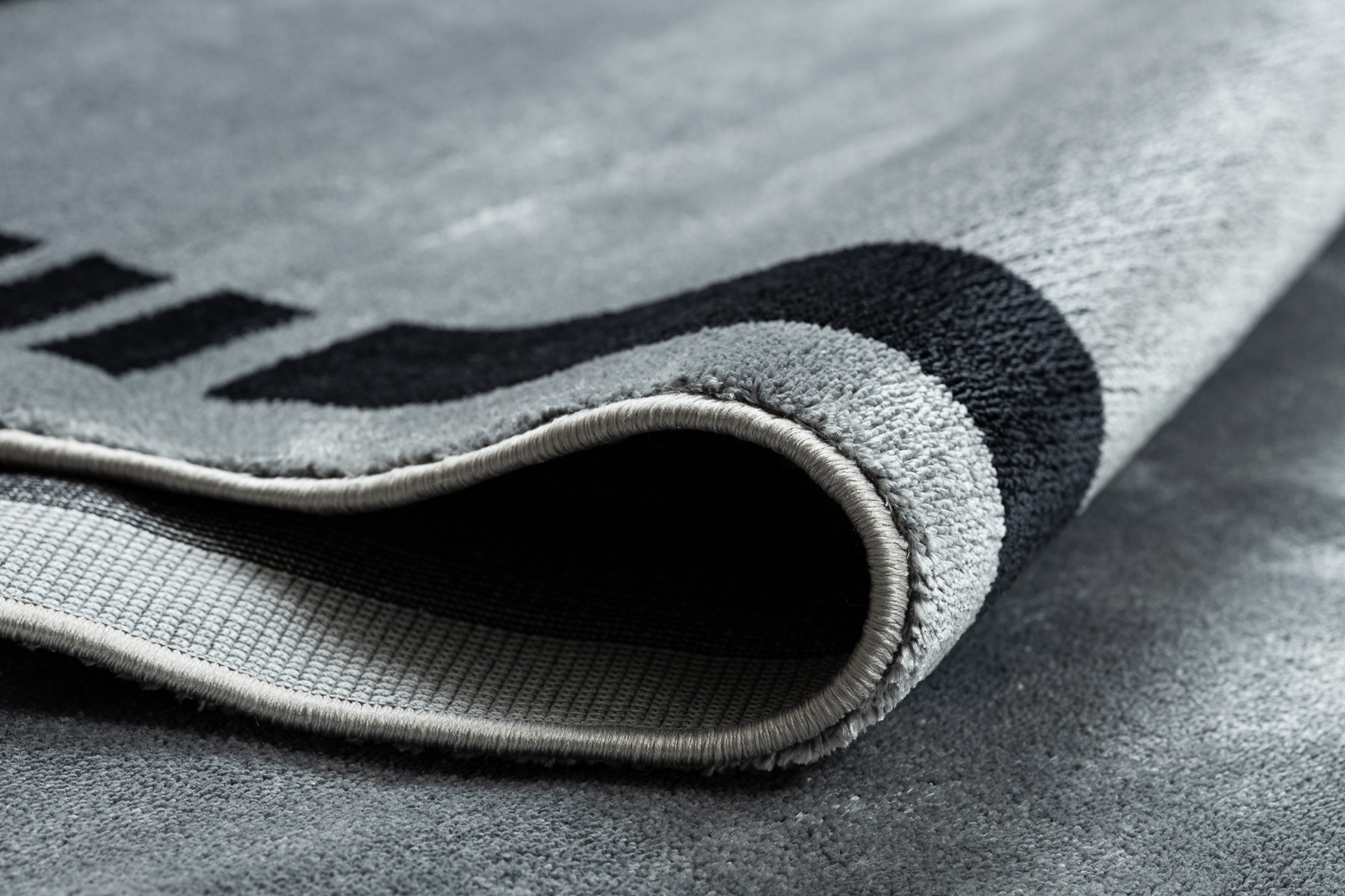 Koberec AMOUR 53113D rám, šedý