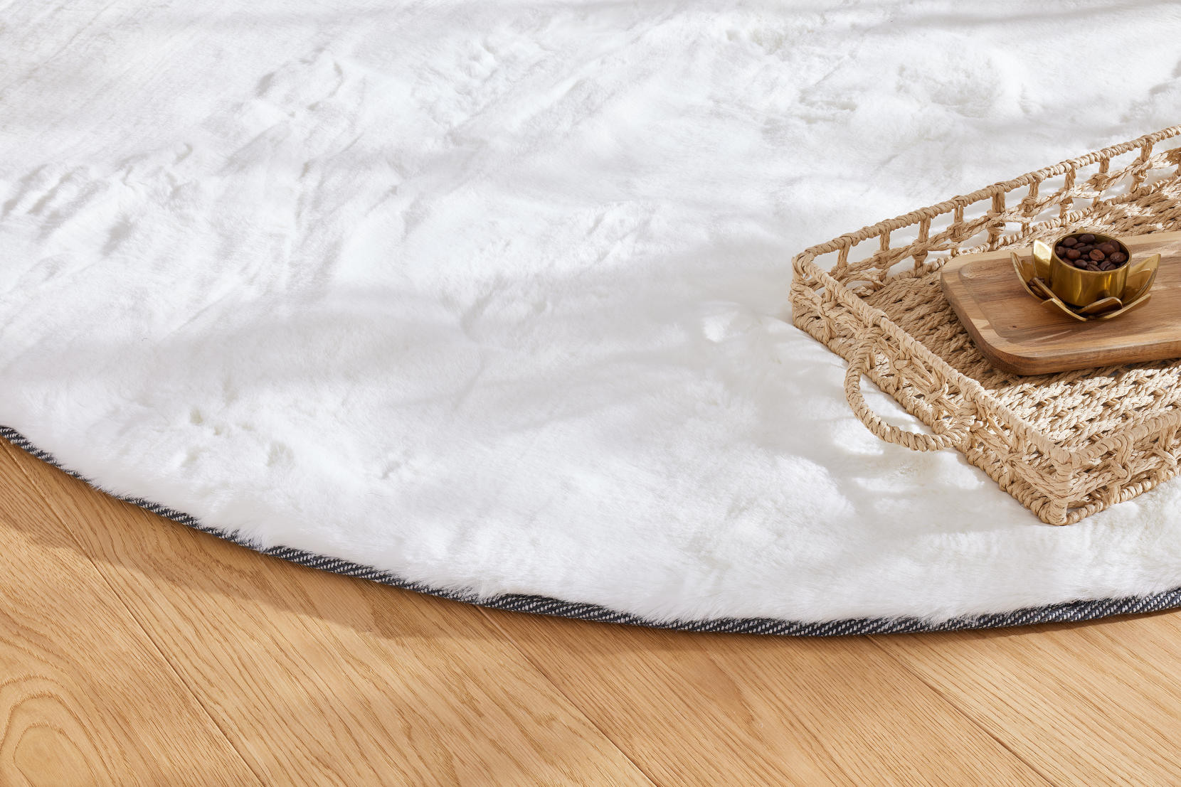 Koberec Angelo bílý kruh