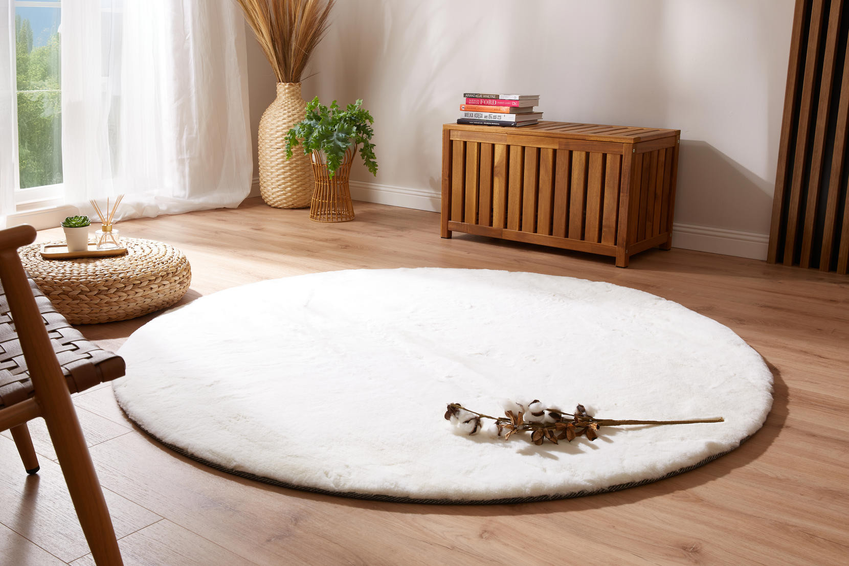 Koberec Angelo bílý kruh