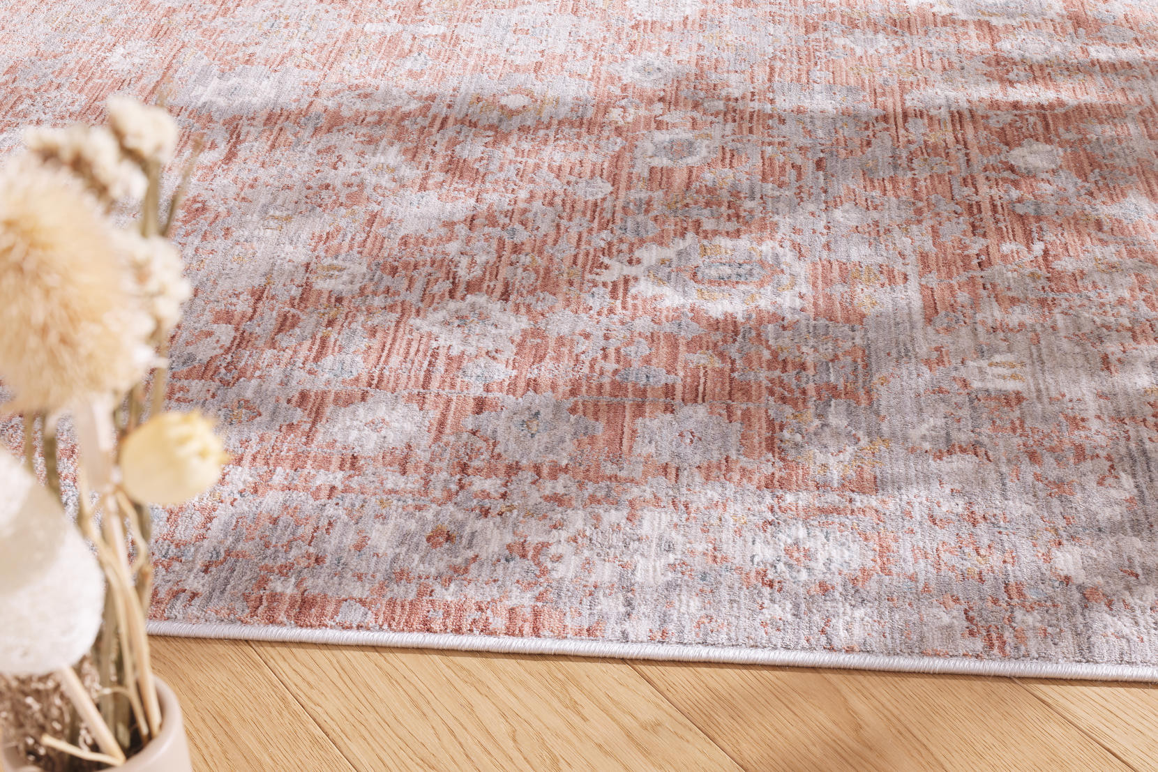 Koberec Eternity Spinel červený