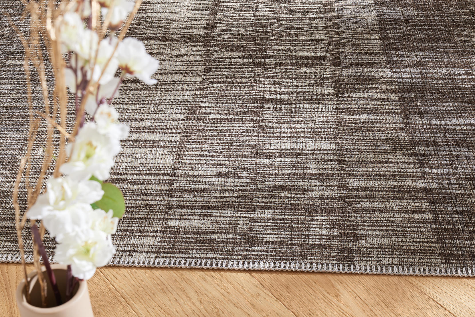 Koberec Balta Chloe 3005 350