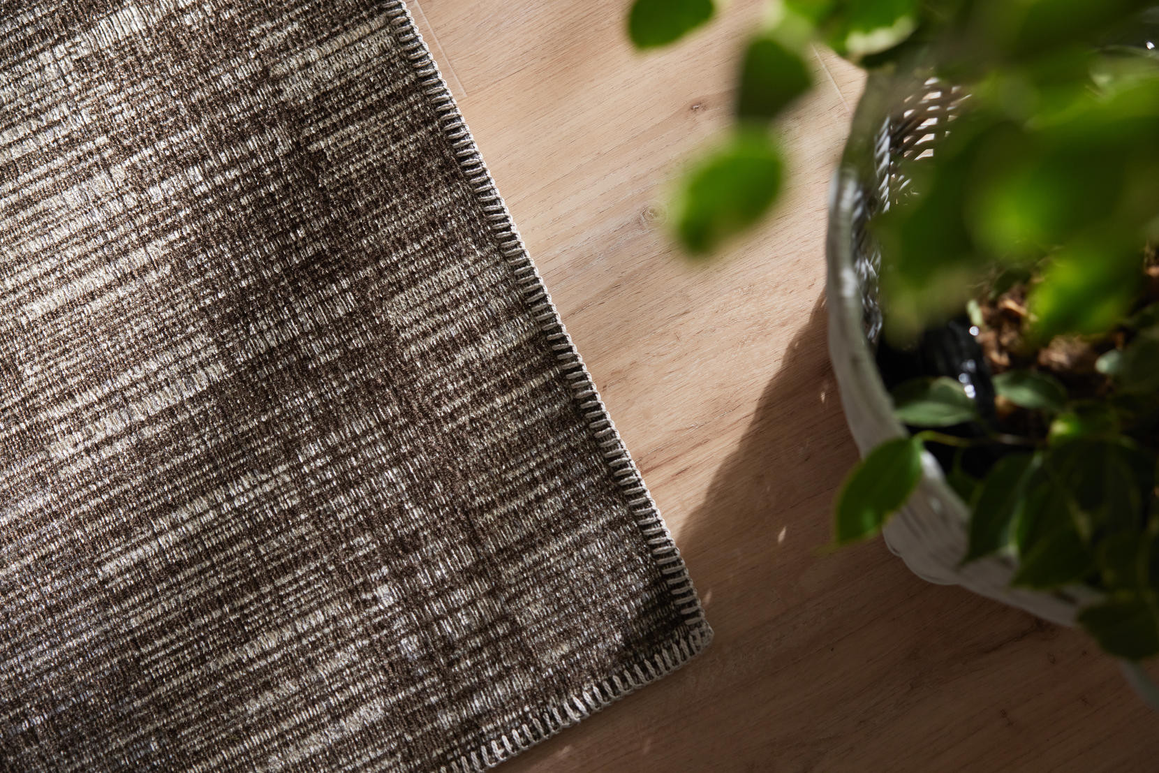 Koberec Balta Chloe 3005 350