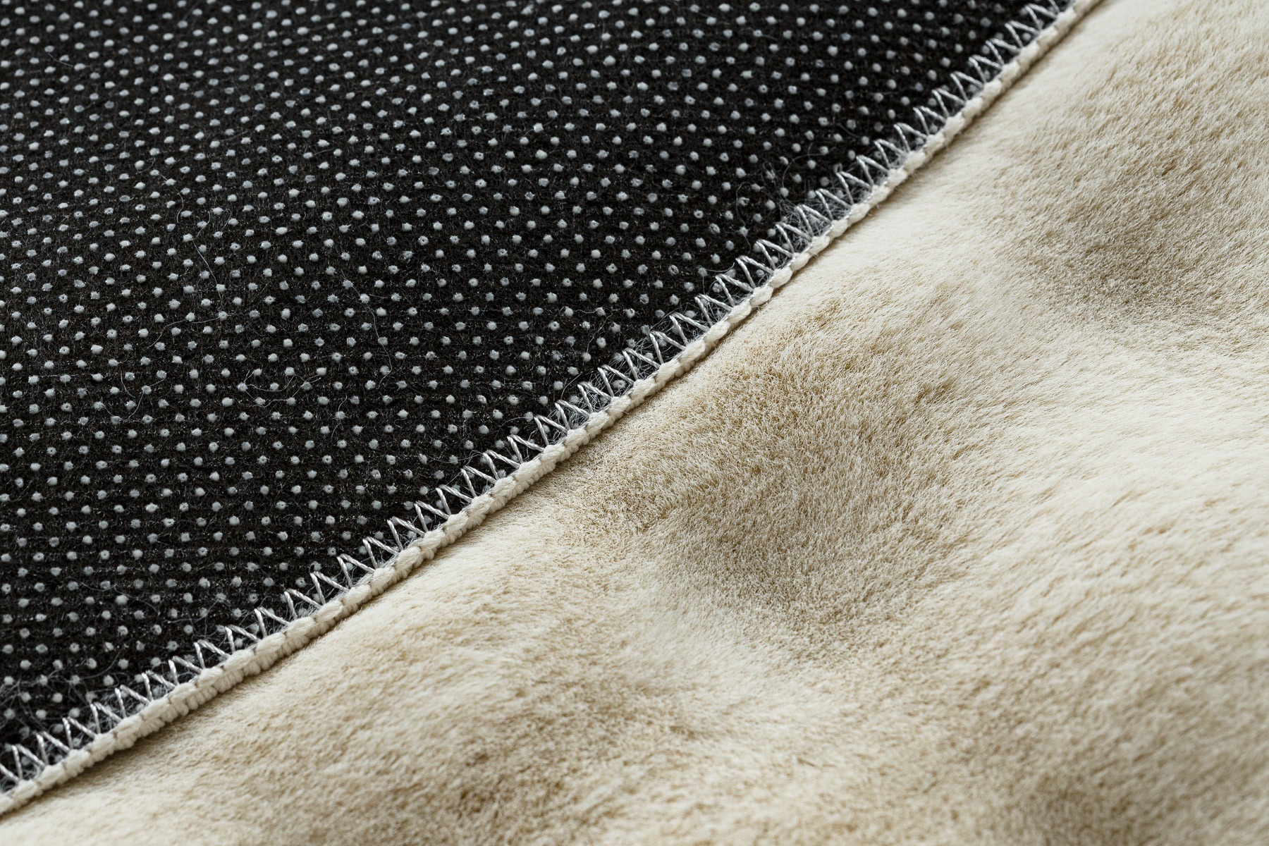 Koberec BUBBLE slonová kost 12 strukturální 3D, kruh