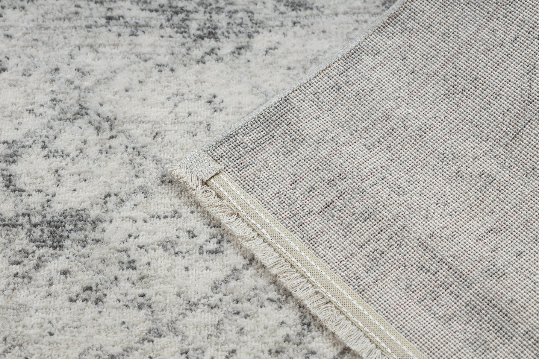 Koberec / běhoun DISTIN 0200A šedý / světle šedý / bílý