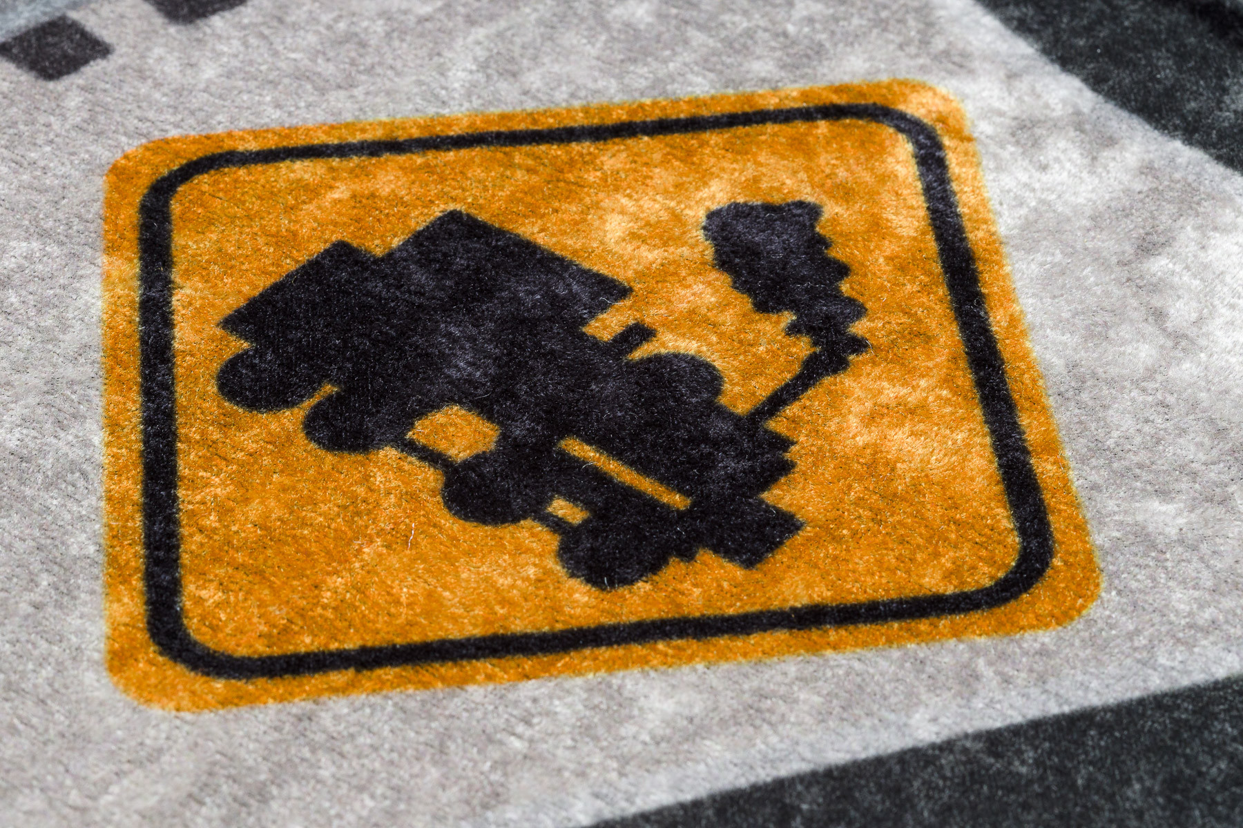 Koberec JUNIOR 51986.803 dráhy / lokomotiva, šedý