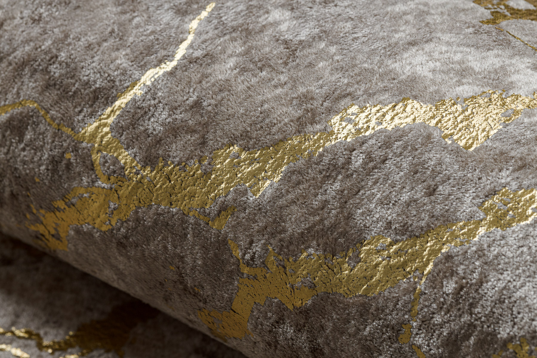 Koberec MIRO 11111.2104 mramor / glamour, béžový / zlatý