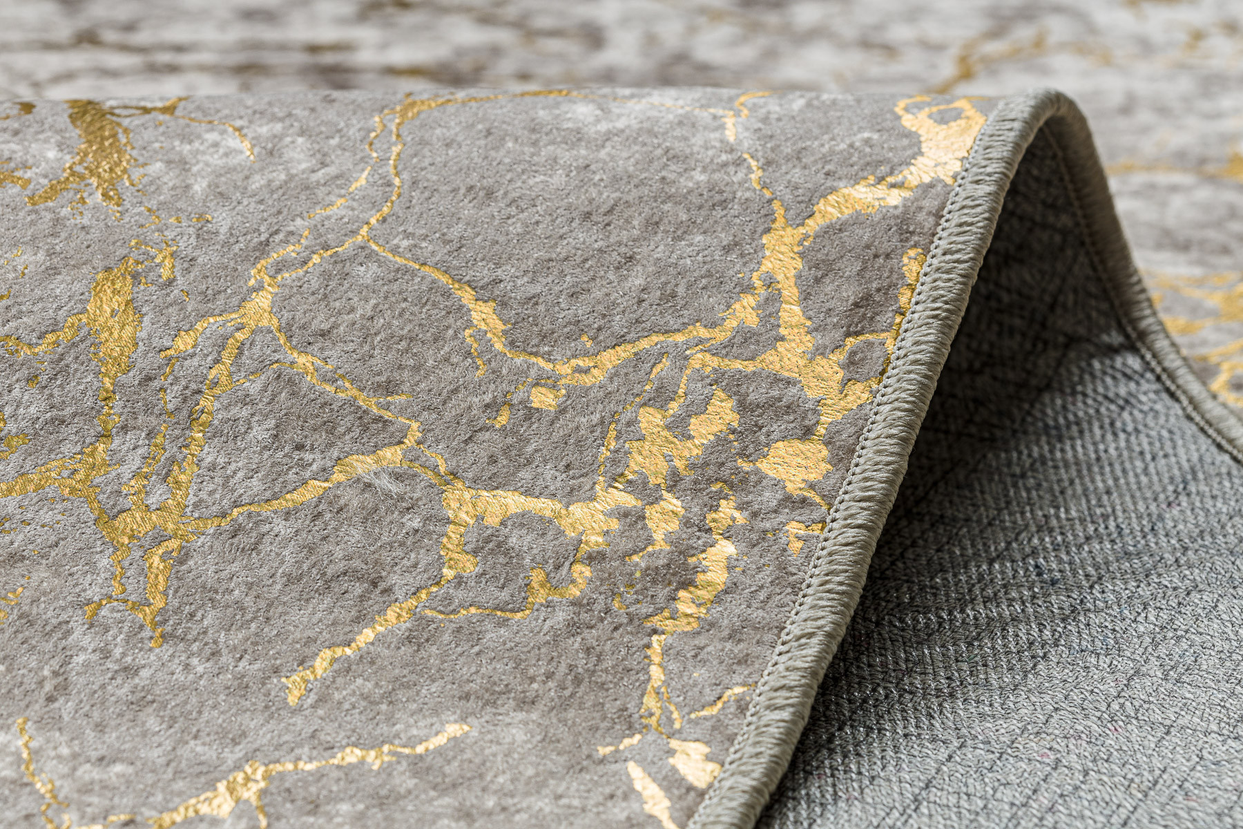 Koberec MIRO 11111.2104 mramor / glamour, béžový / zlatý