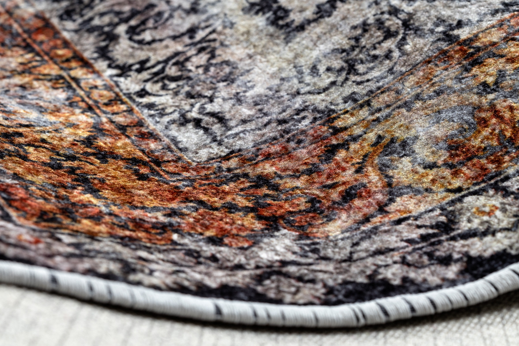 Koberec MIRO 51186.808 Rozeta, ramka - granát/měděný