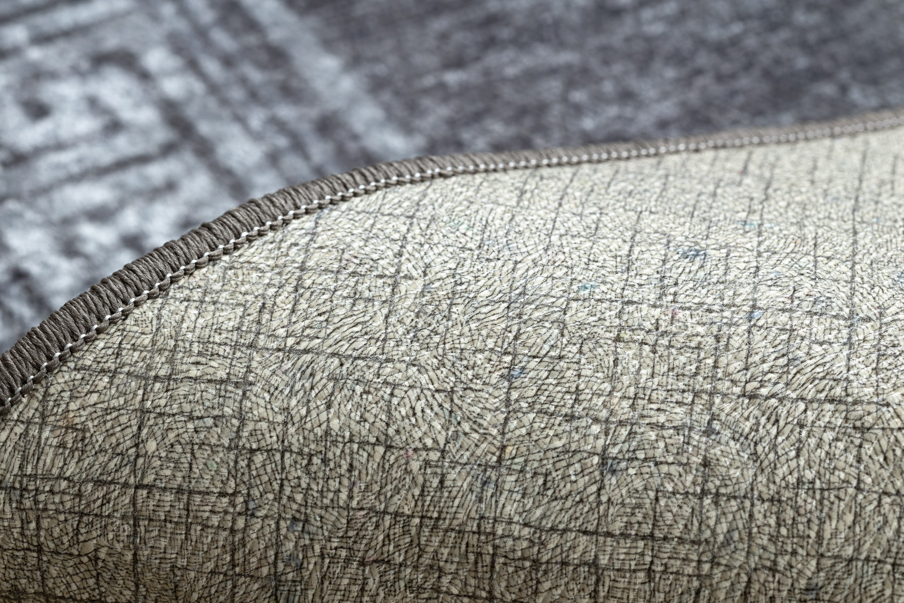 Koberec MIRO 51317.807 rám / řecký, šedý