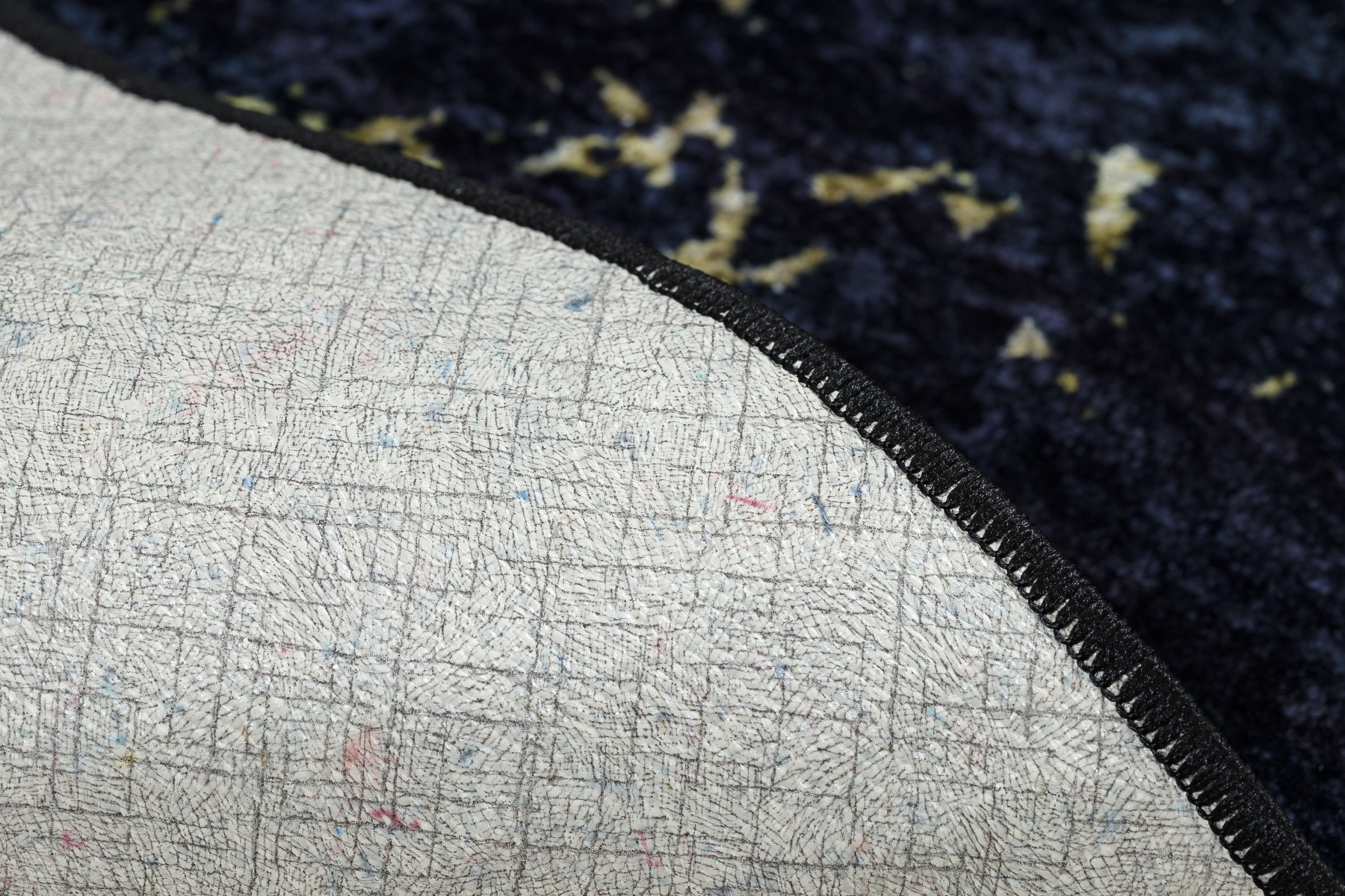 Koberec MIRO 52003.803 mramor, černý