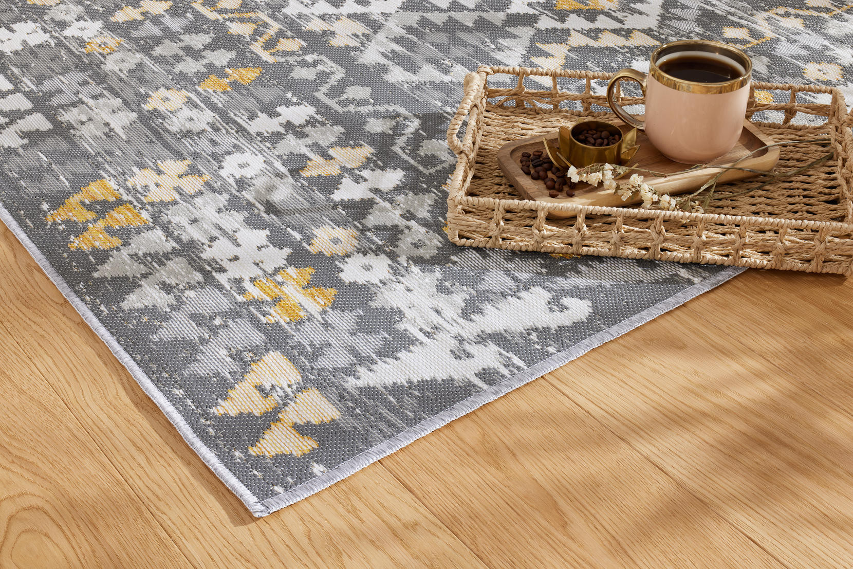 Oboustranný koberec Echo Aztec Grey