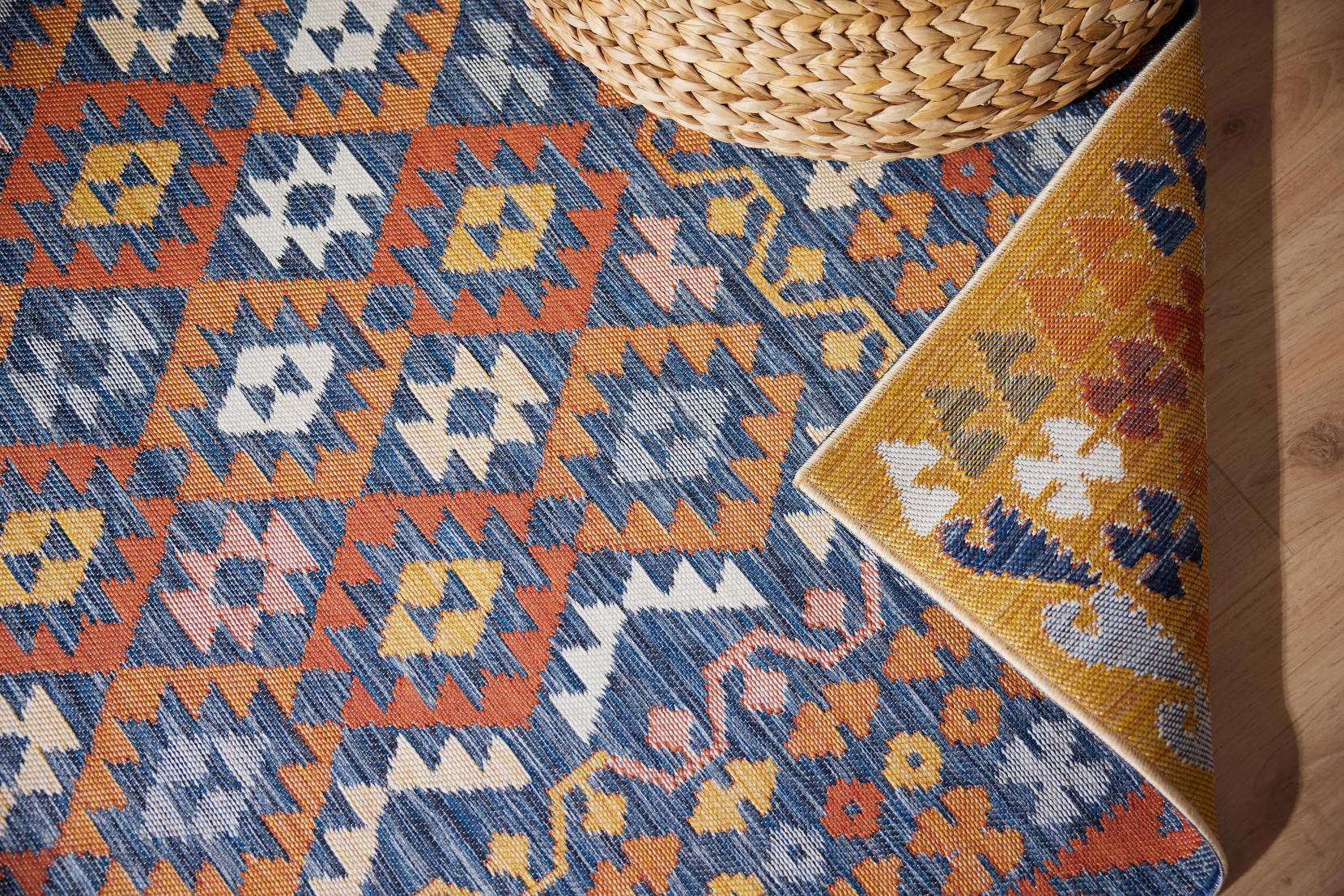 Oboustranný koberec Echo Aztec Navy