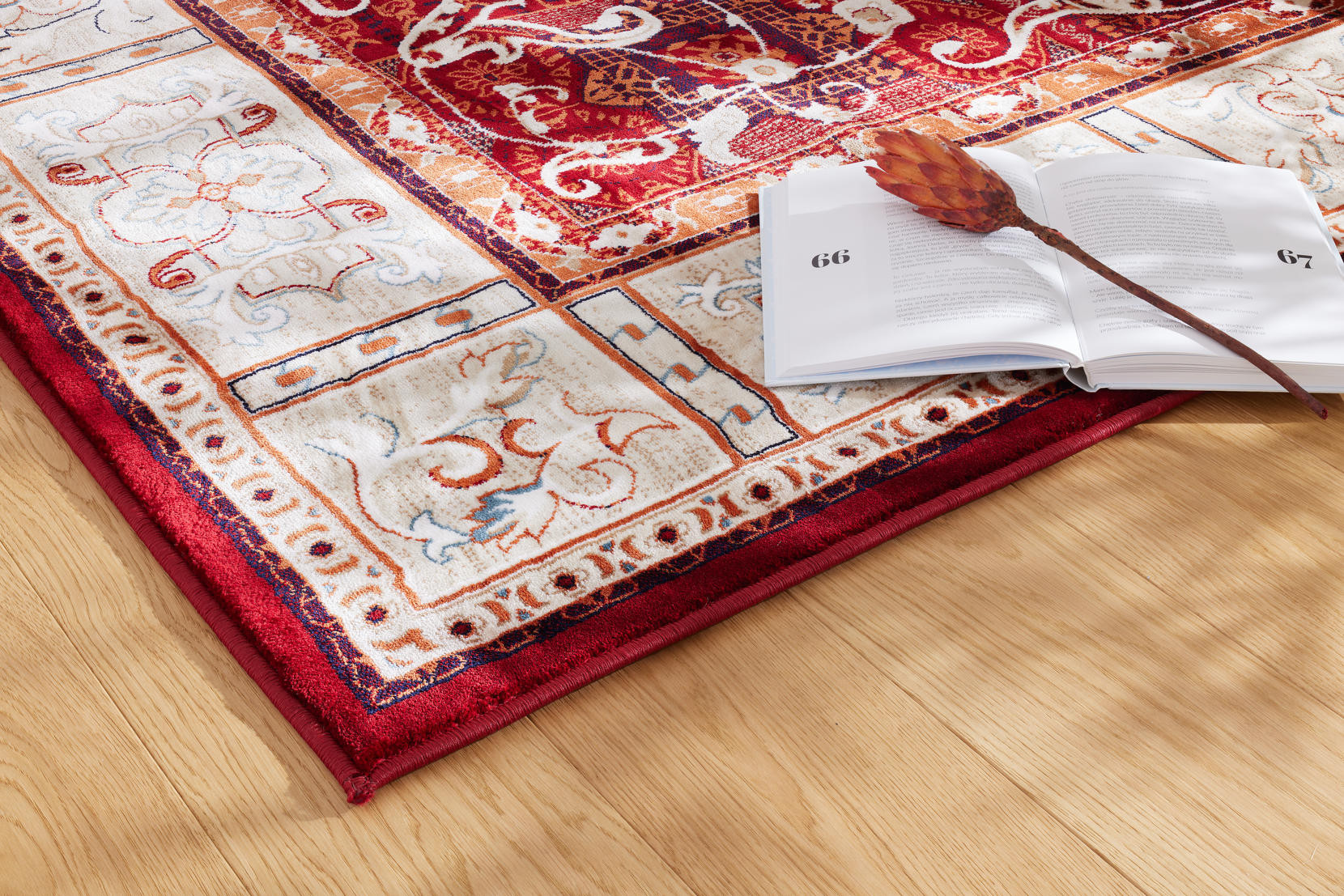 Koberec Dywilan Rich Vídeň červený