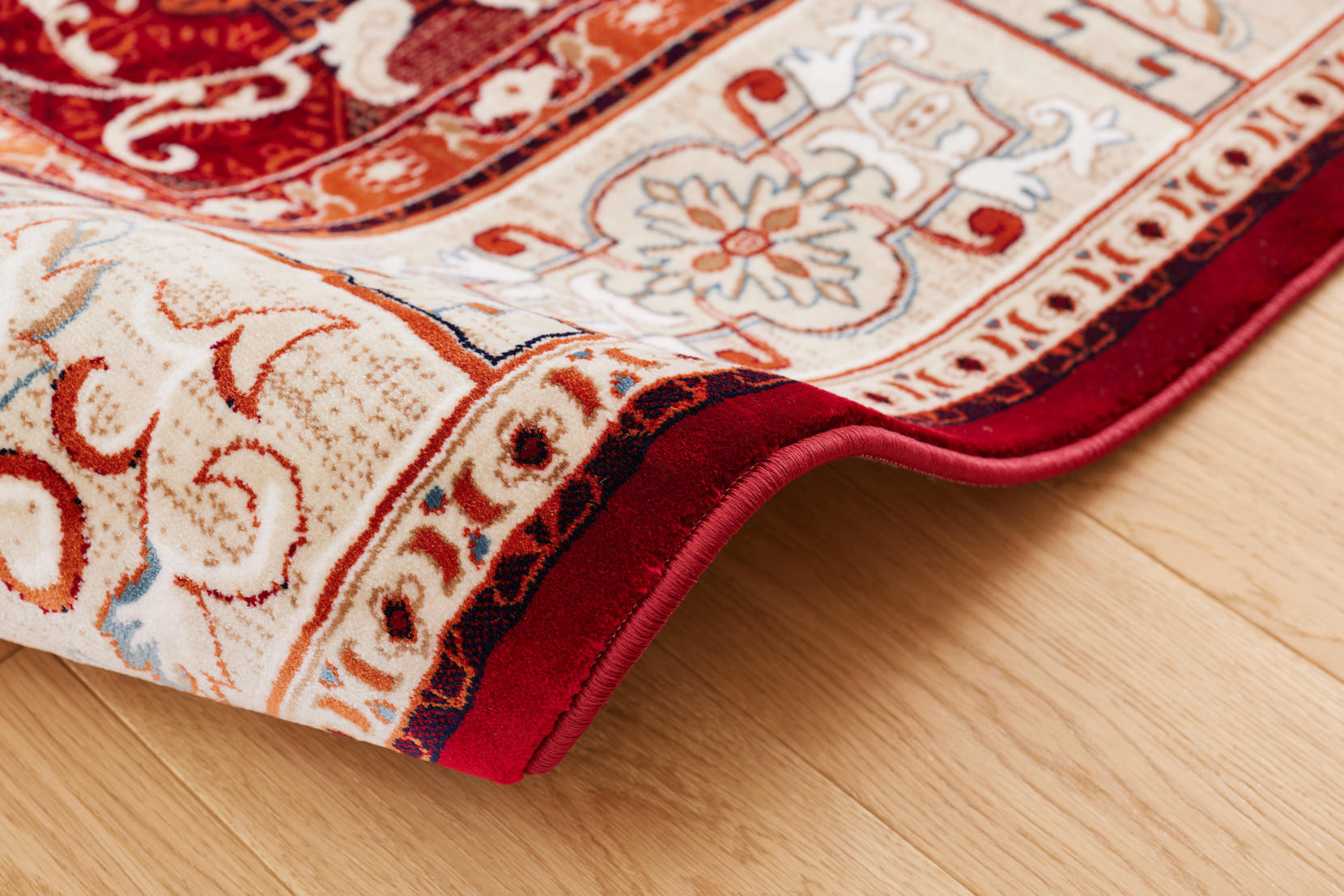 Koberec Dywilan Rich Vídeň červený