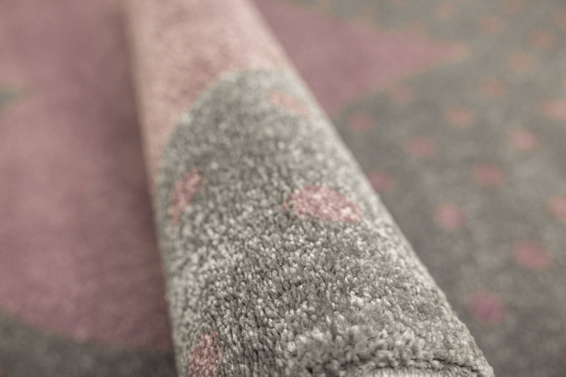 Dětský koberec Lima G930A světle šedý / fialový