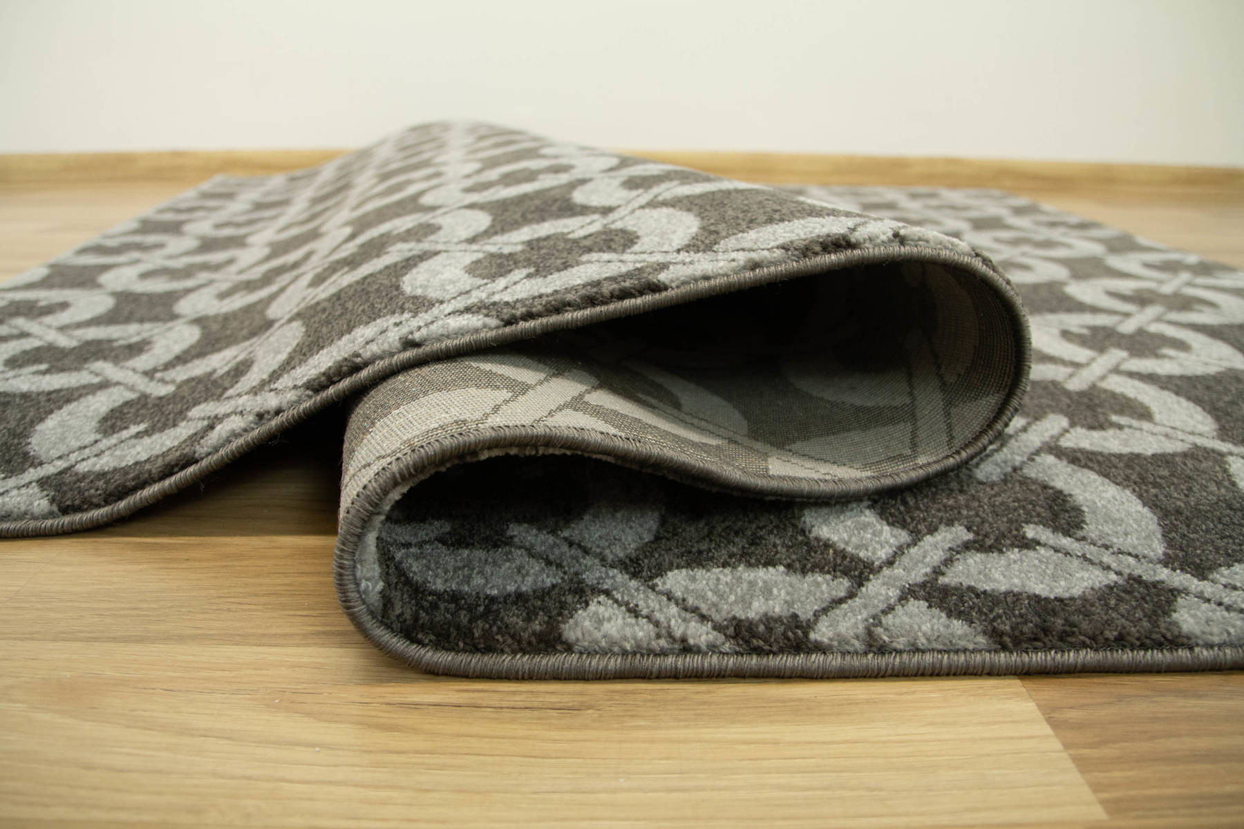 Koberec Fushe 2498 tmavě šedý/světle šedý