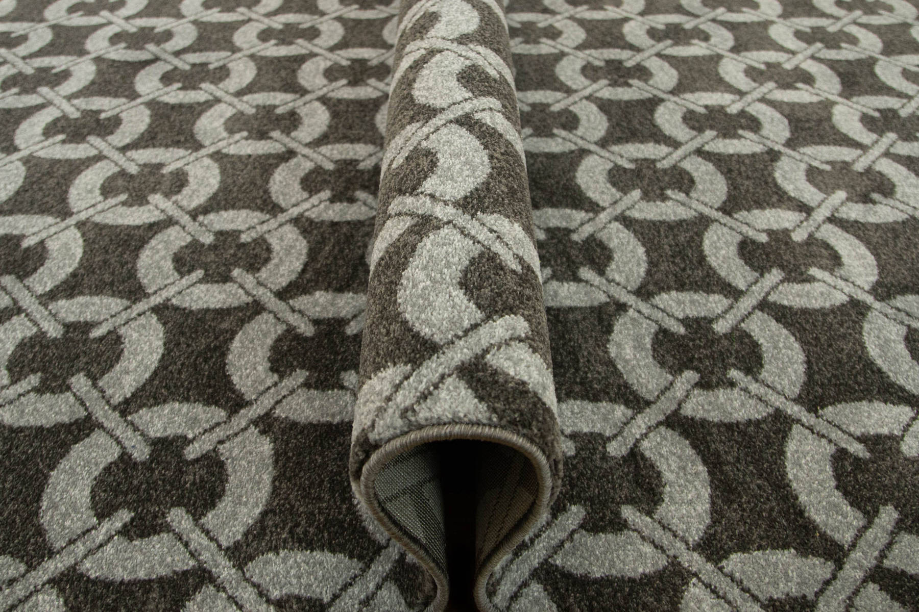 Koberec Fushe 2498 tmavě šedý/světle šedý