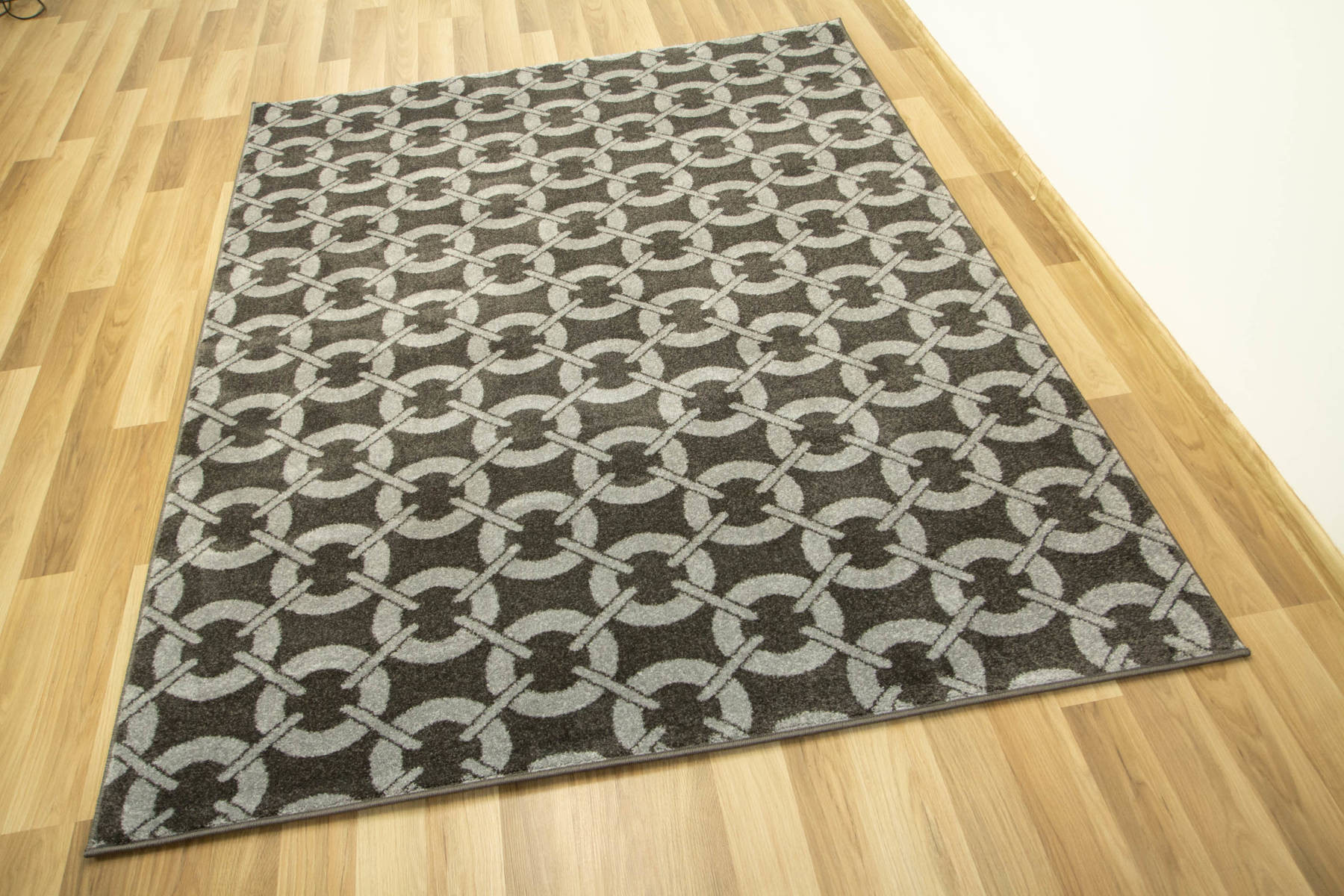 Koberec Fushe 2498 tmavě šedý/světle šedý