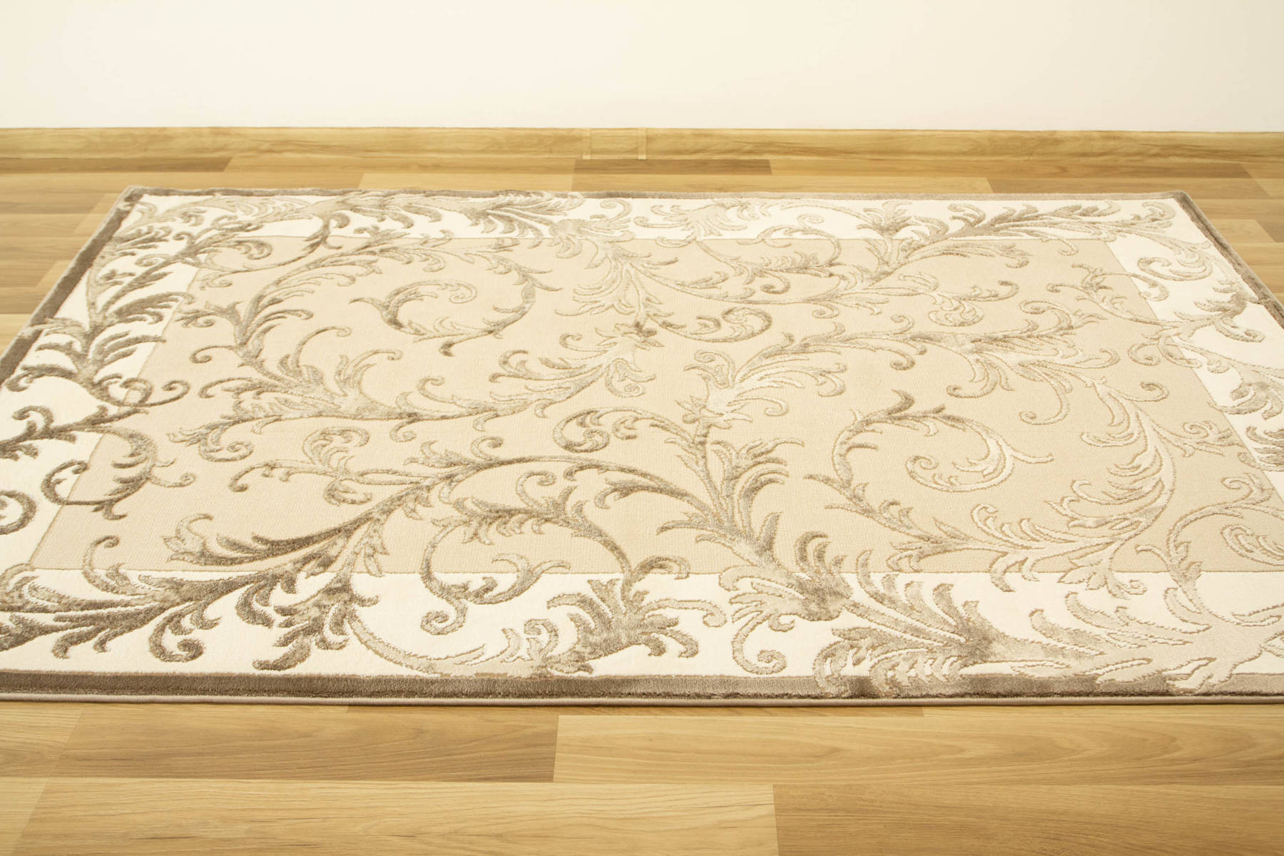 Koberec Galya K4084A Listy hnědý / béžový