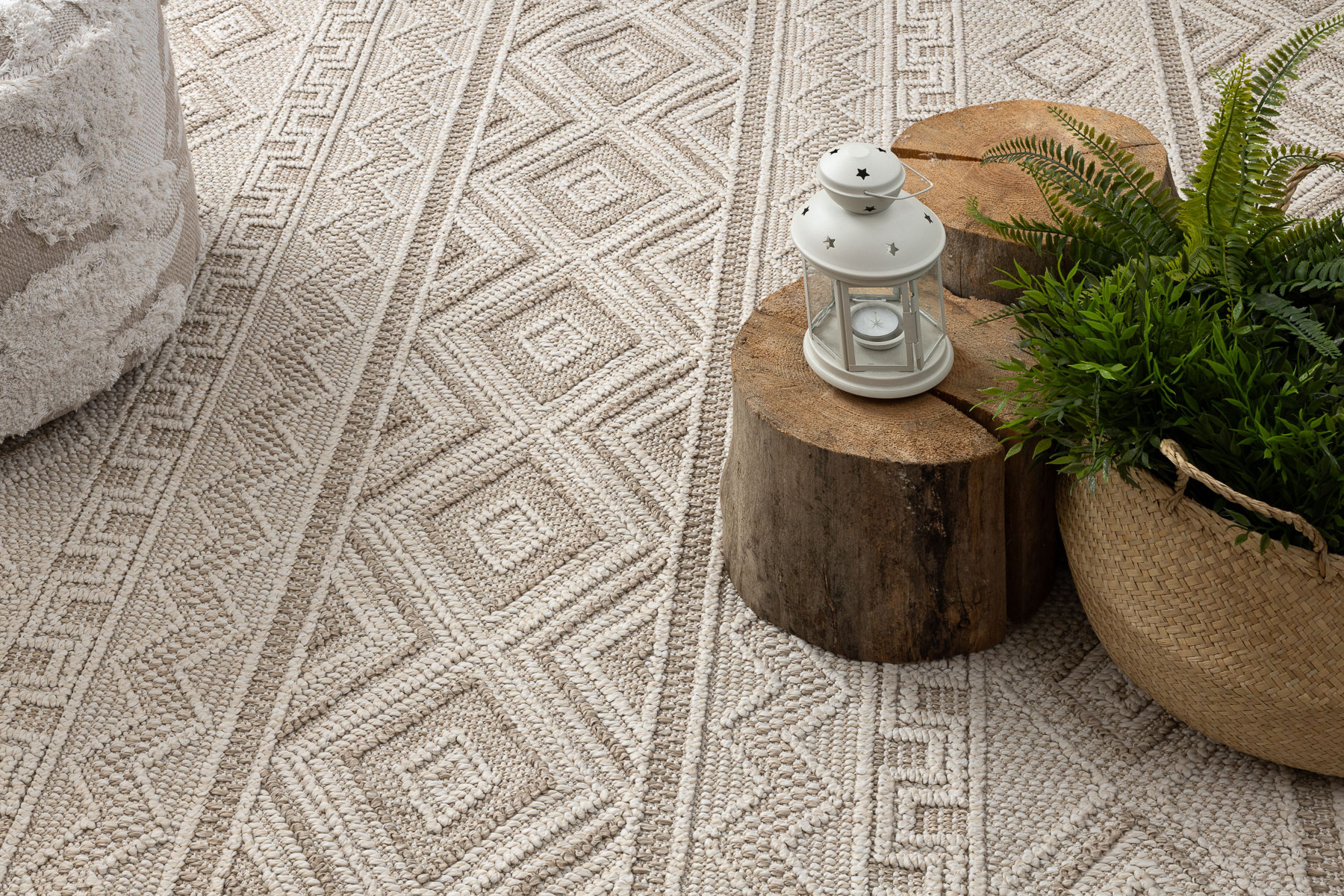 Koberec JERSEY 19234 béžový, kosočtverce BOHO