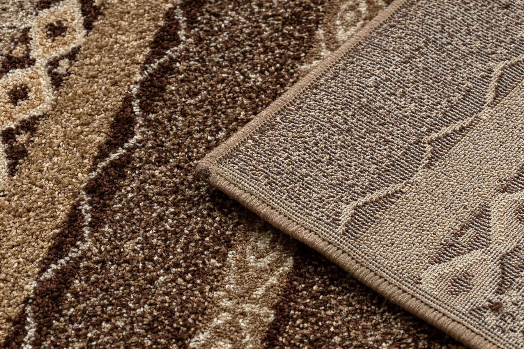 Koberec KARMEL Nida Boho ořechový